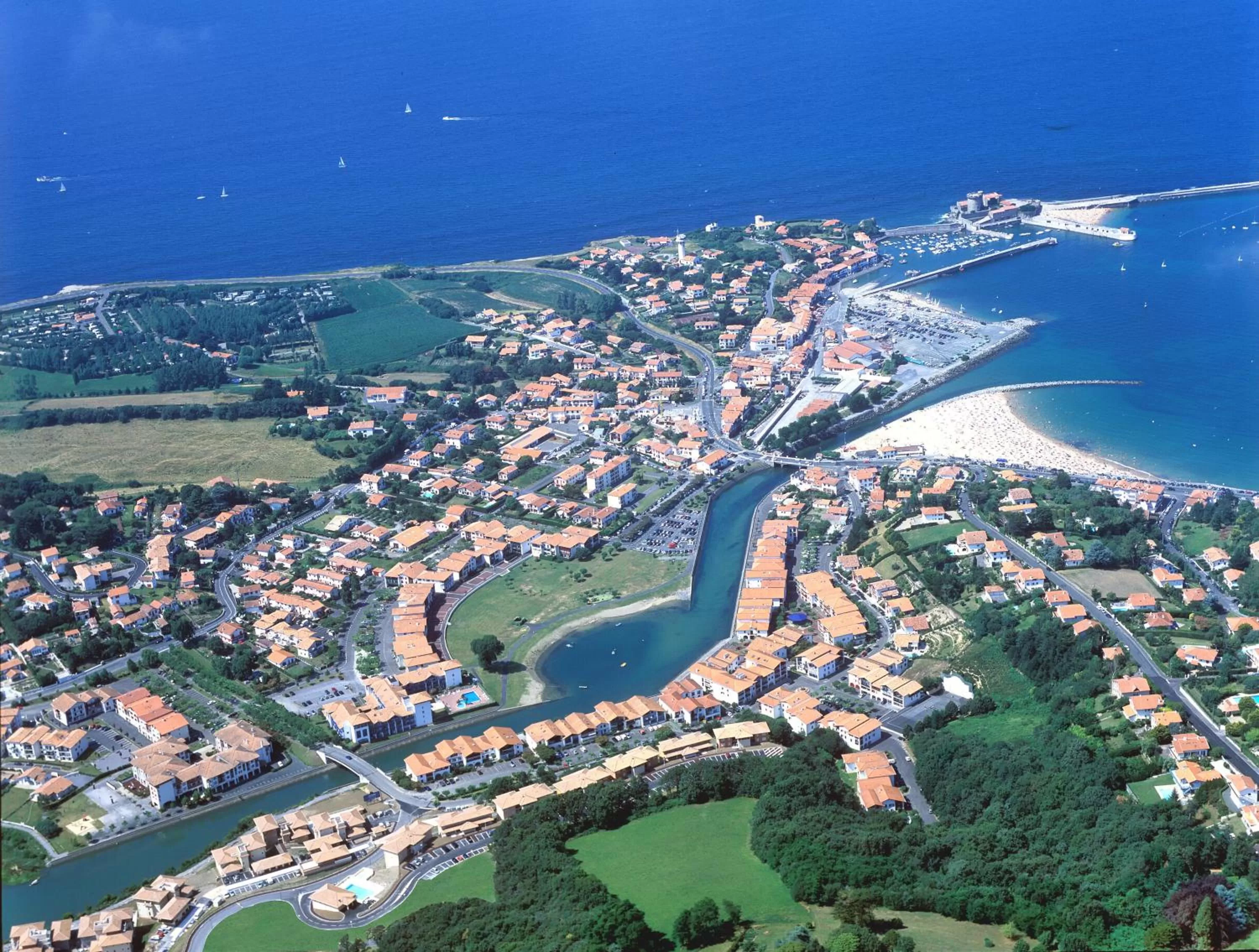 Bird's eye view in Résidence Mer & Golf Soko-Eder