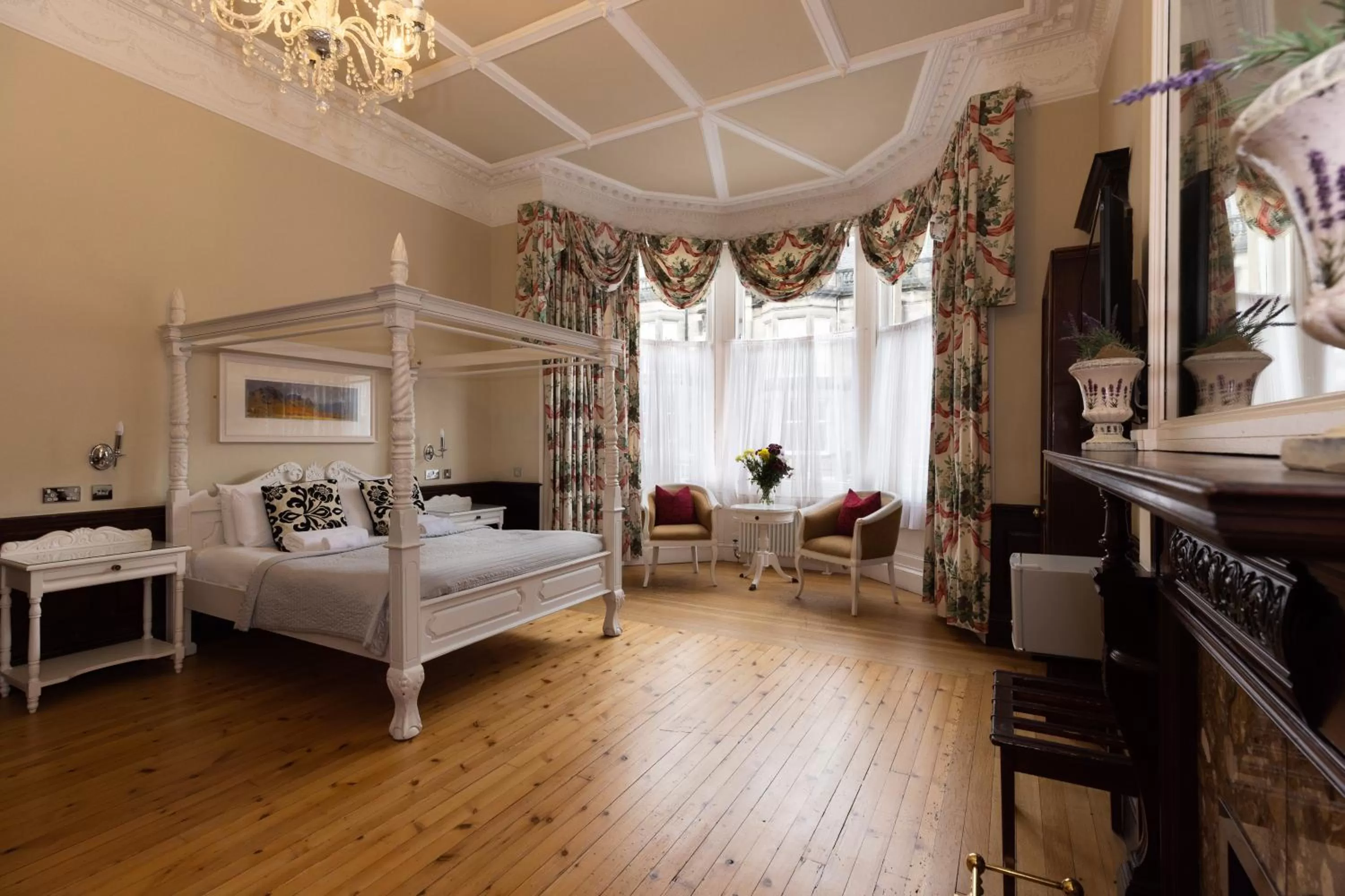 Bedroom, Bed in The Haymarket Hotel