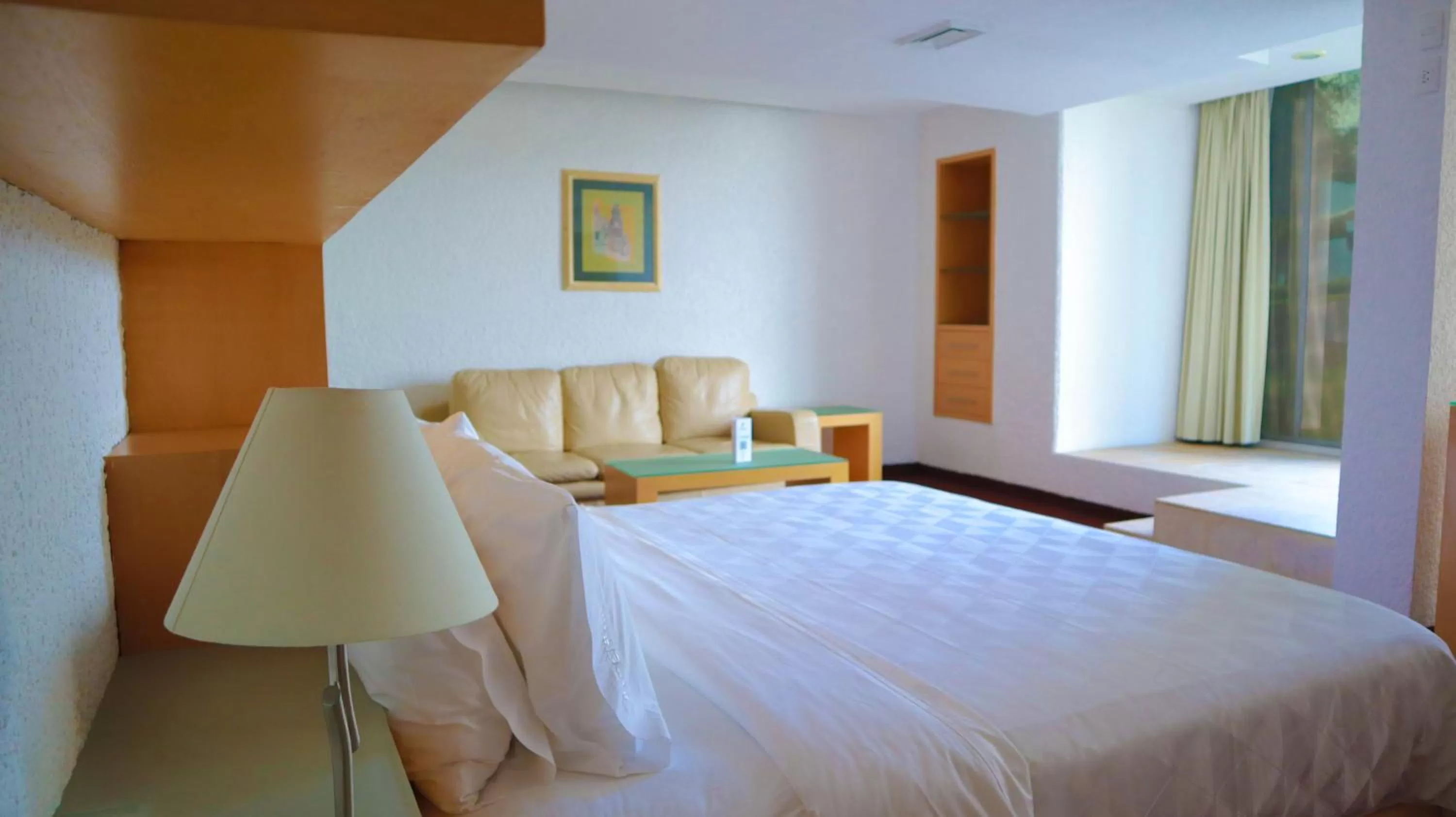 Bed in Holiday Inn Morelia by IHG