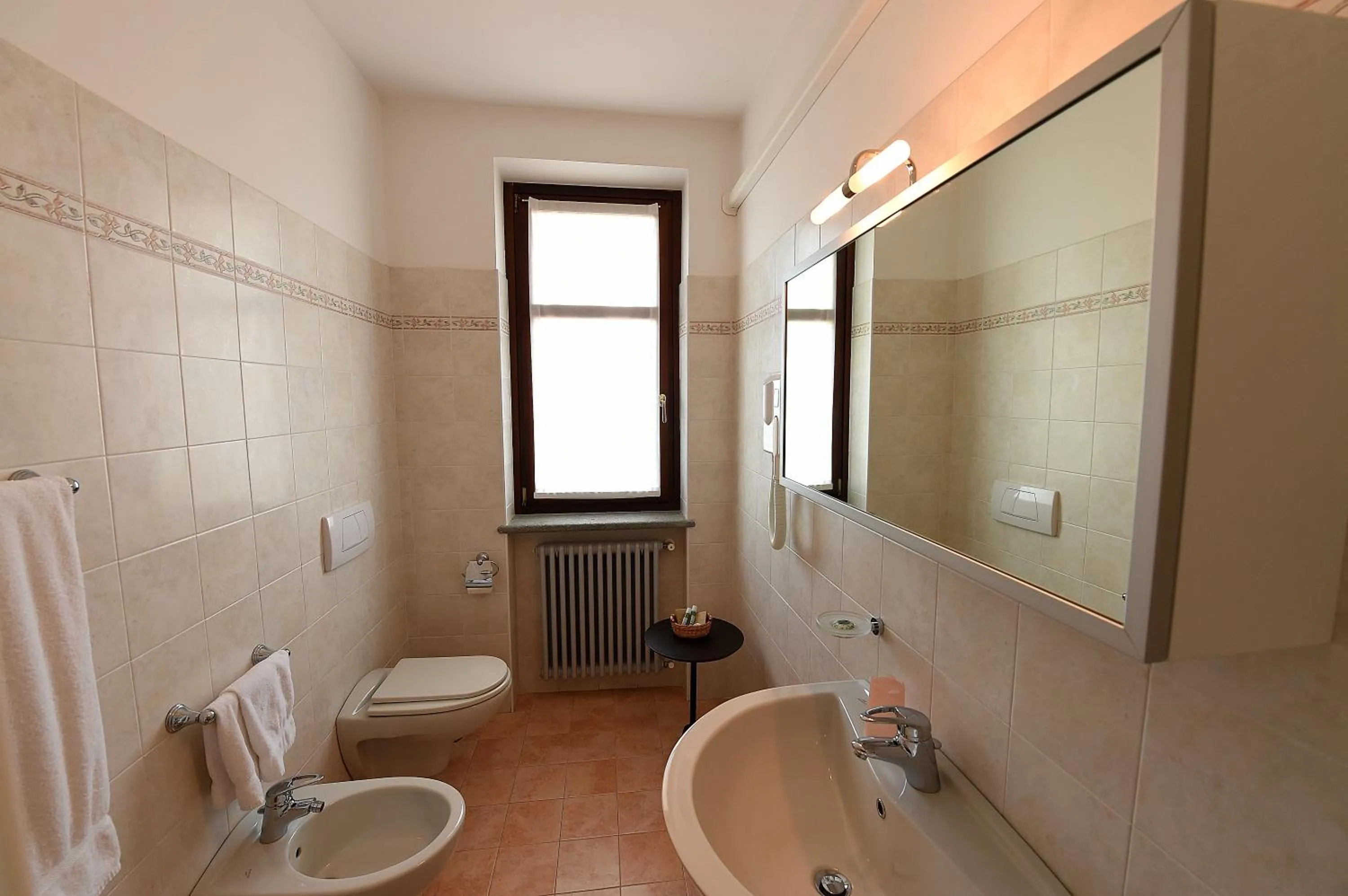 Bathroom in Hotel Villa Lauri