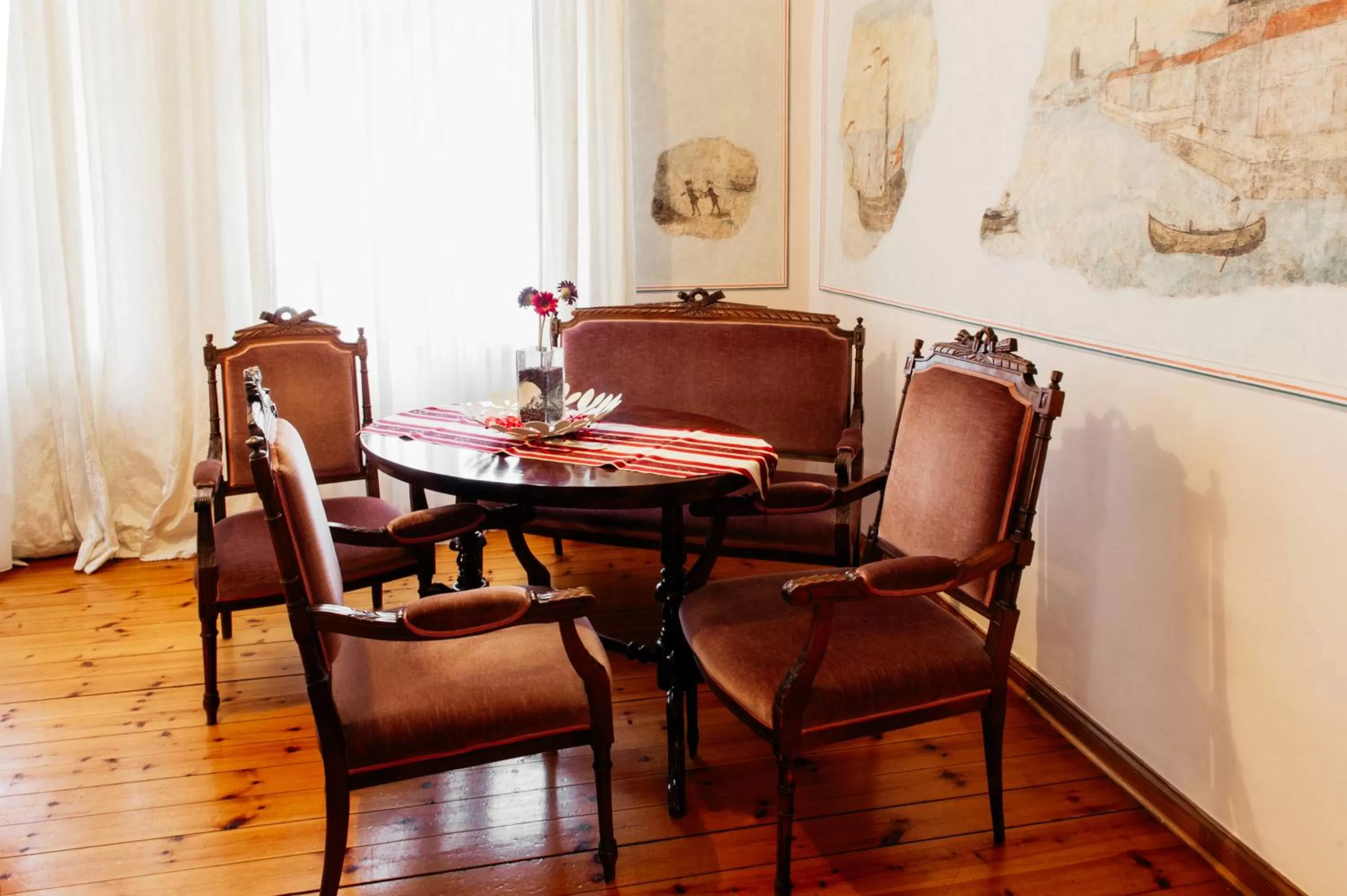 Photo of the whole room in Hotel & Restaurant "Deutscher Kaiser"