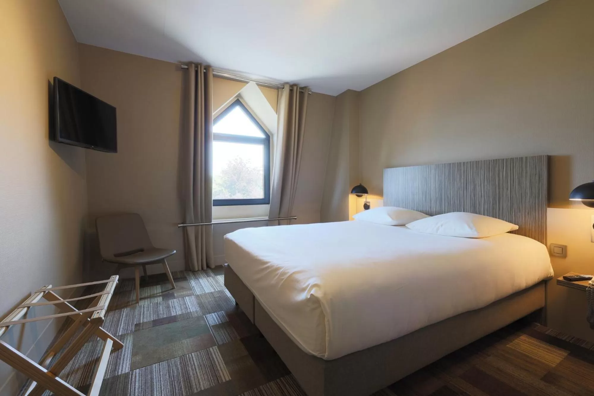 Bedroom, Bed in Le Côté Vert