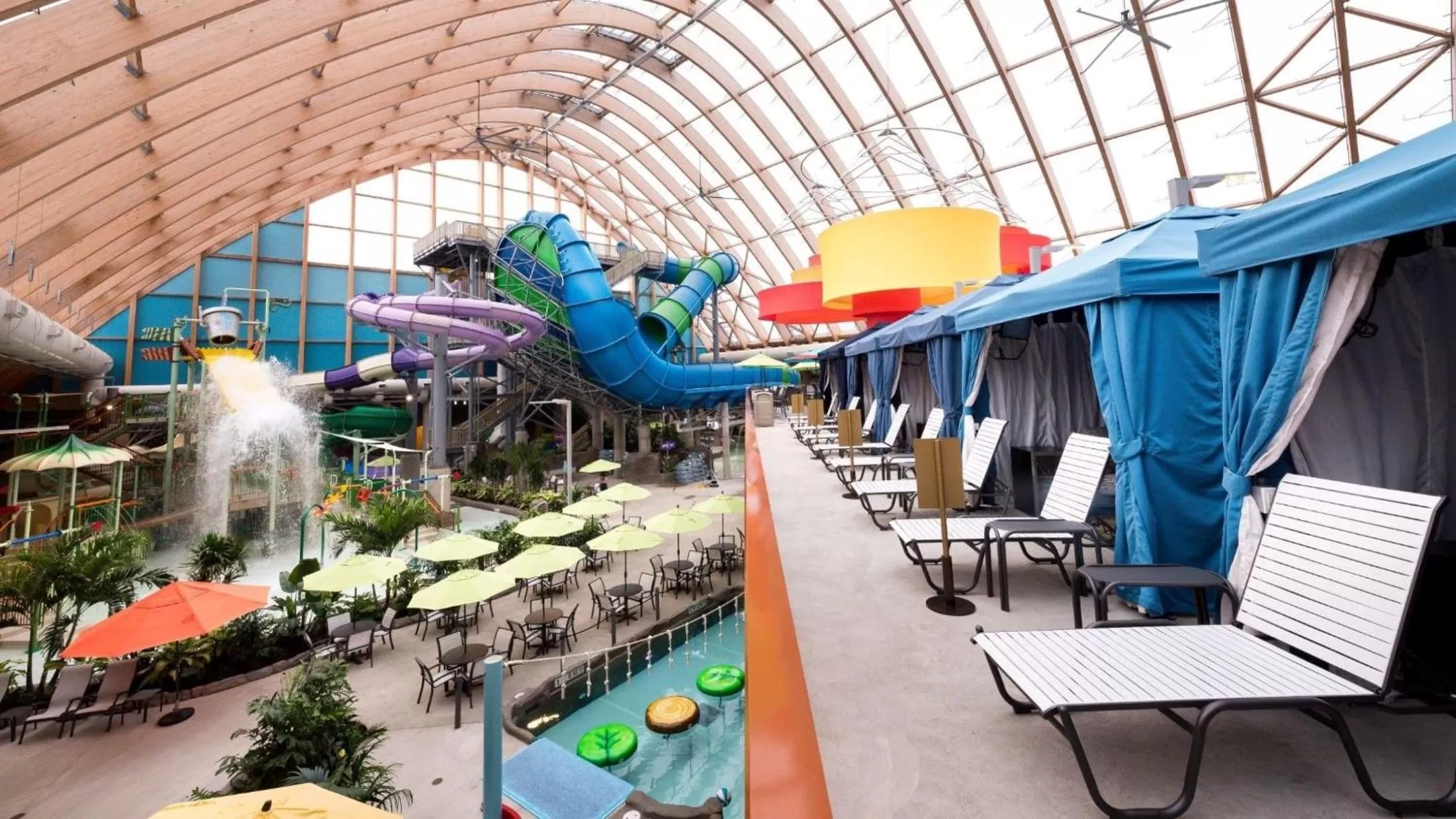 Aqua park in The Kartrite Resort and Indoor Waterpark