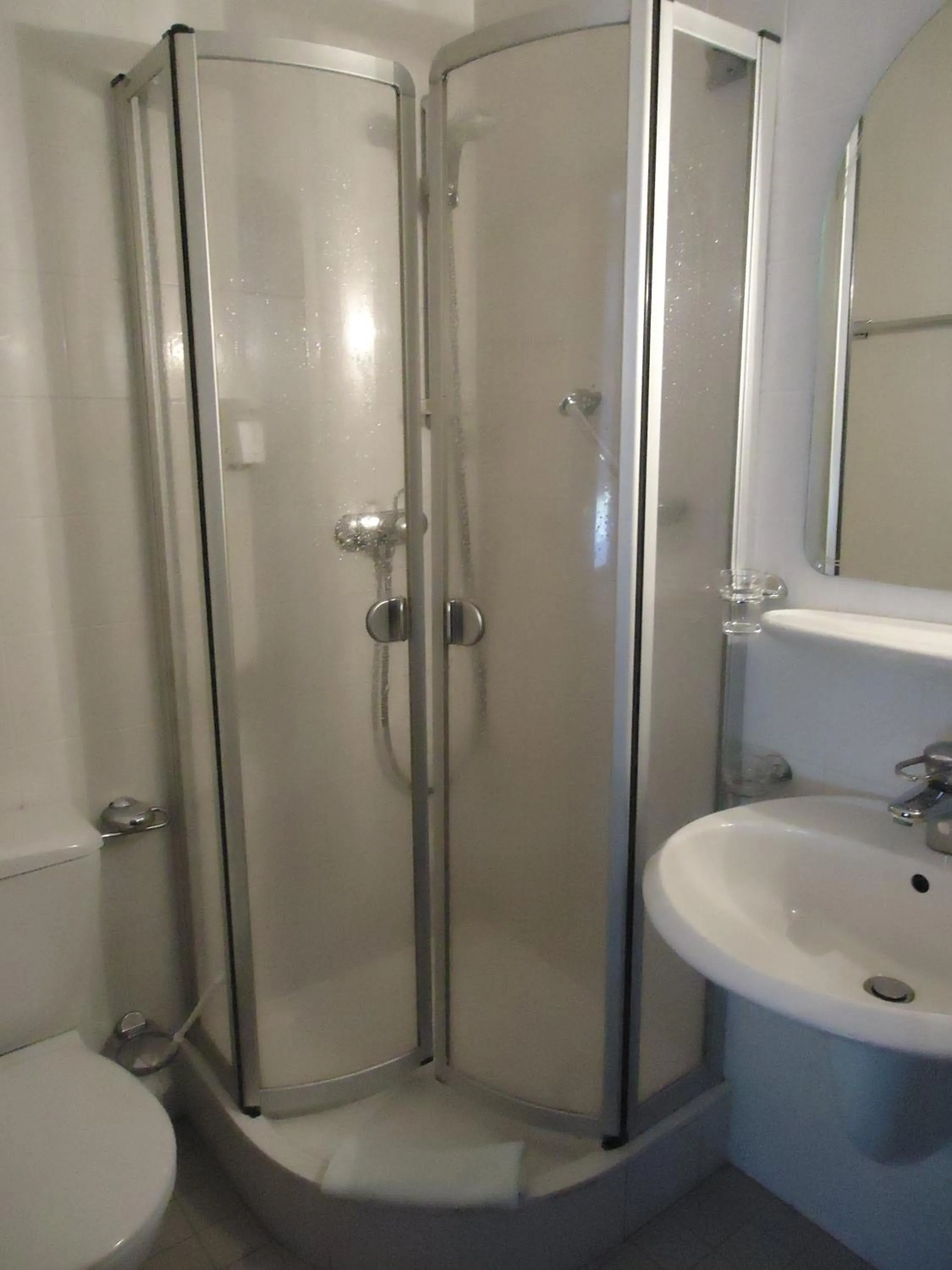 Bathroom in Hotel Marthahaus