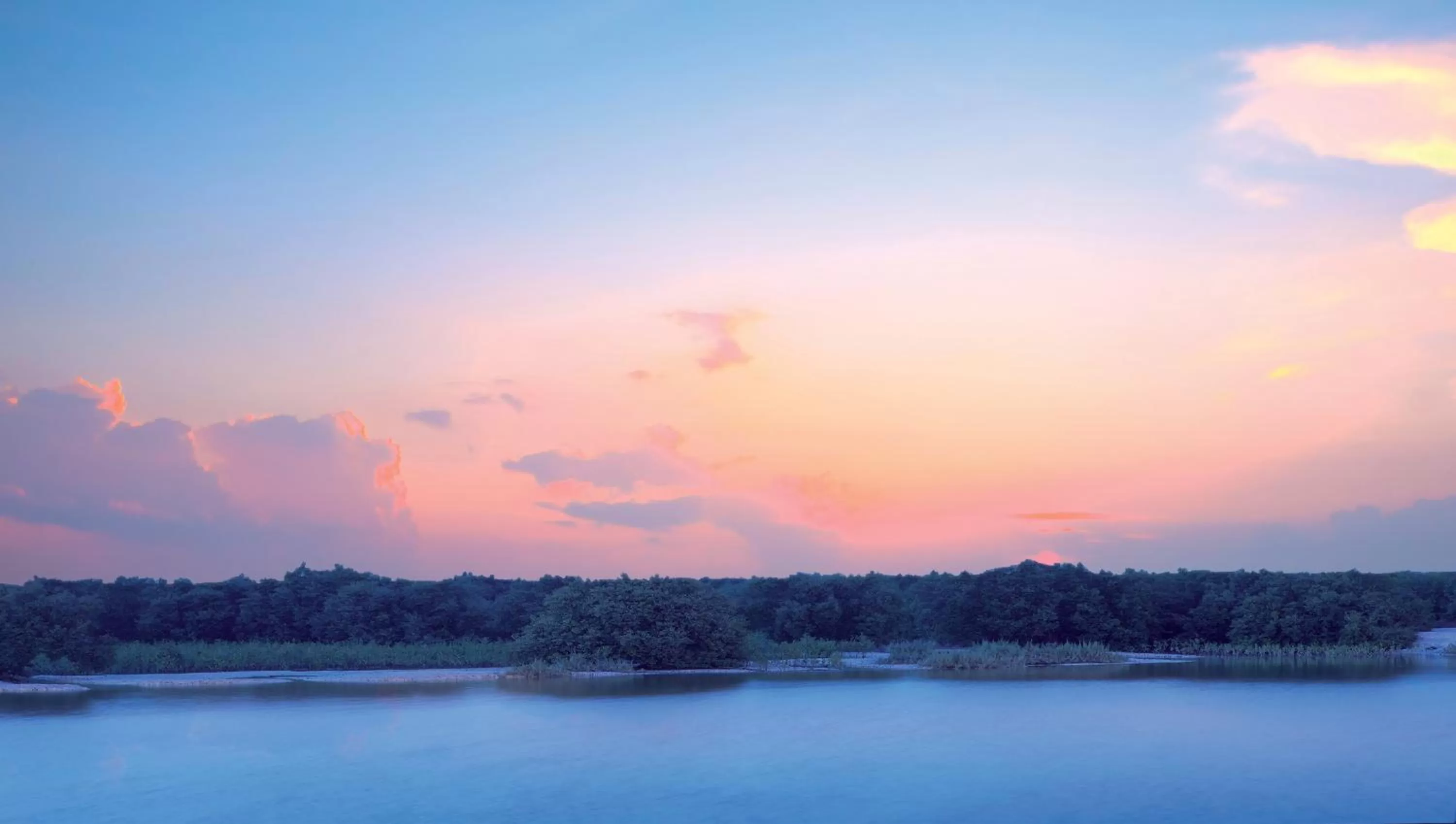 Area and facilities in Anantara Eastern Mangroves Abu Dhabi