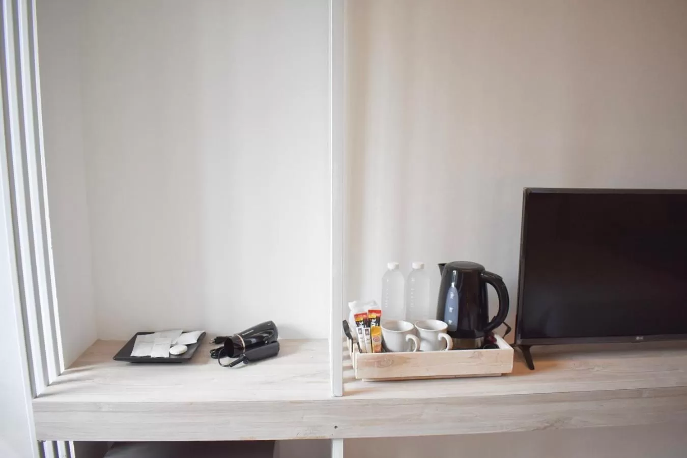 TV and multimedia in Loyy Hotel