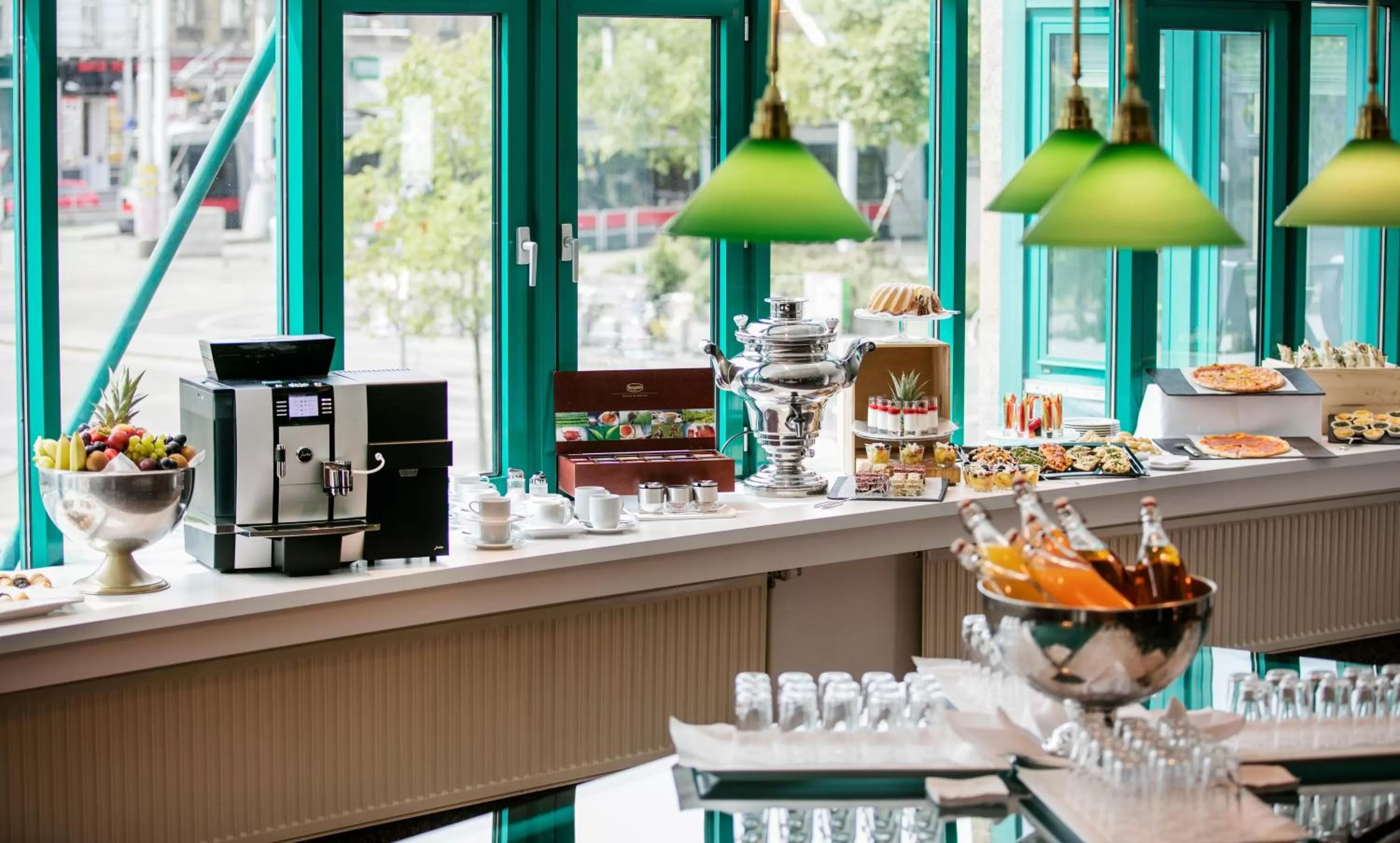 Food and drinks in ARCOTEL Wimberger Wien