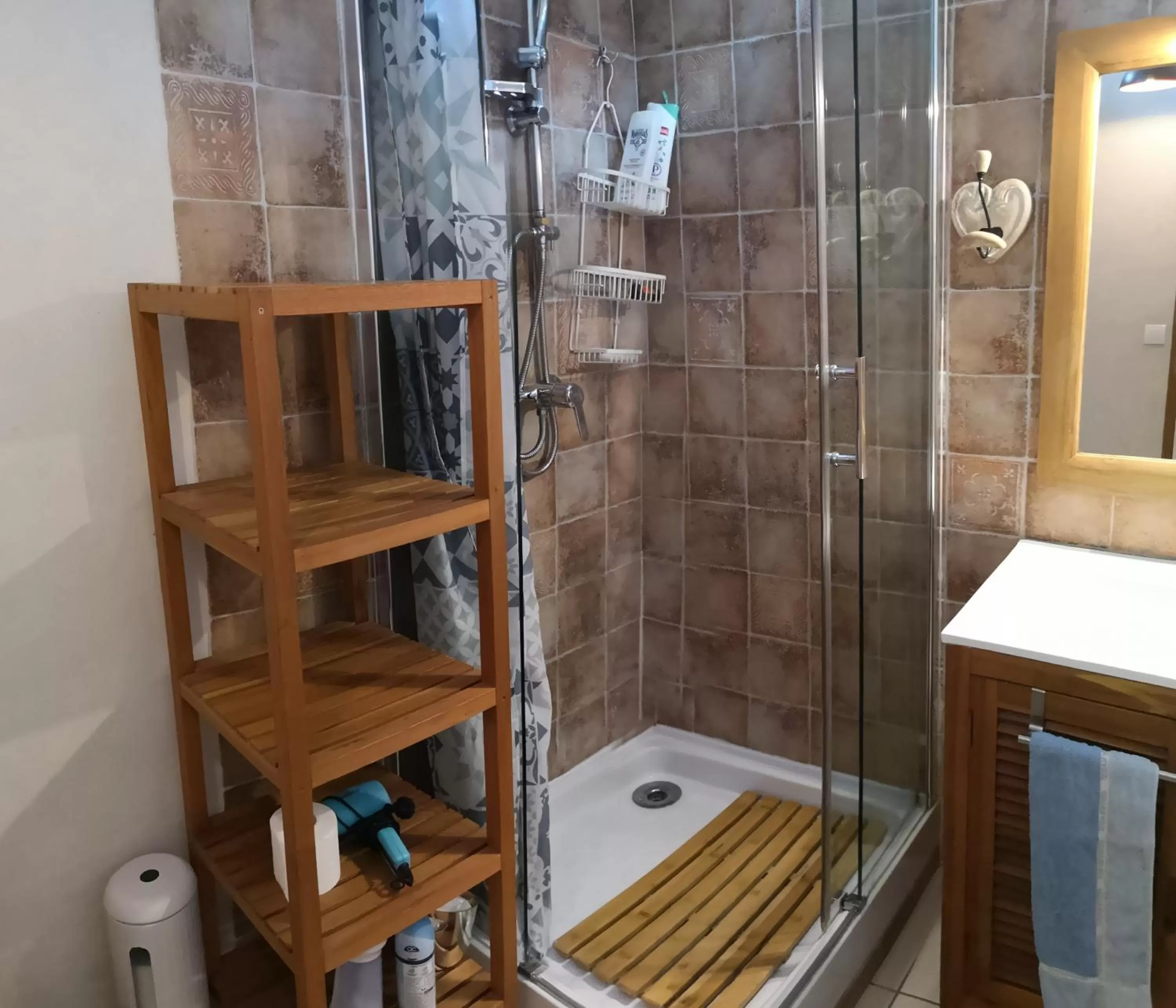 Chambre en ville dans un esprit campagne