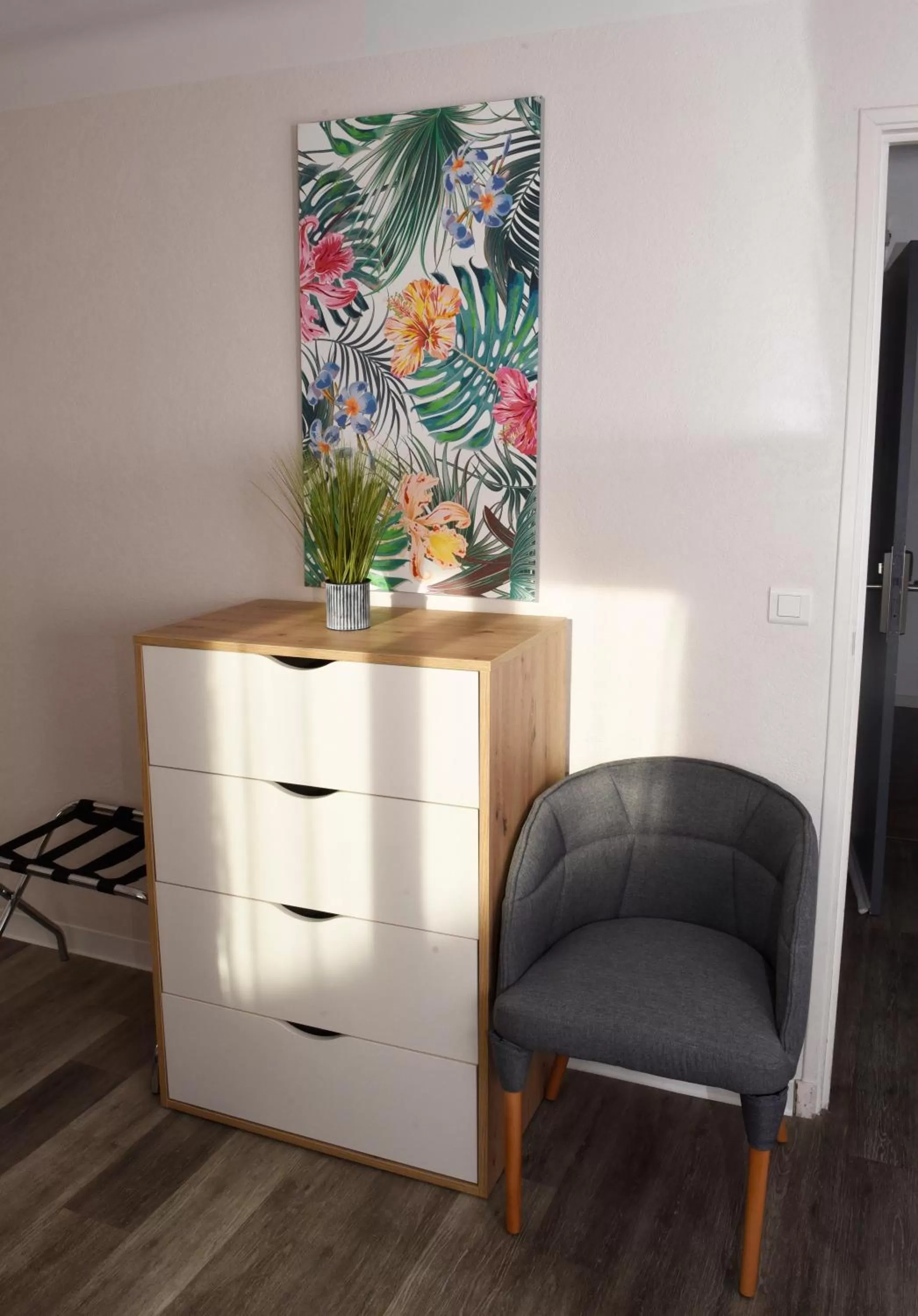 Seating area in Azur Hôtel