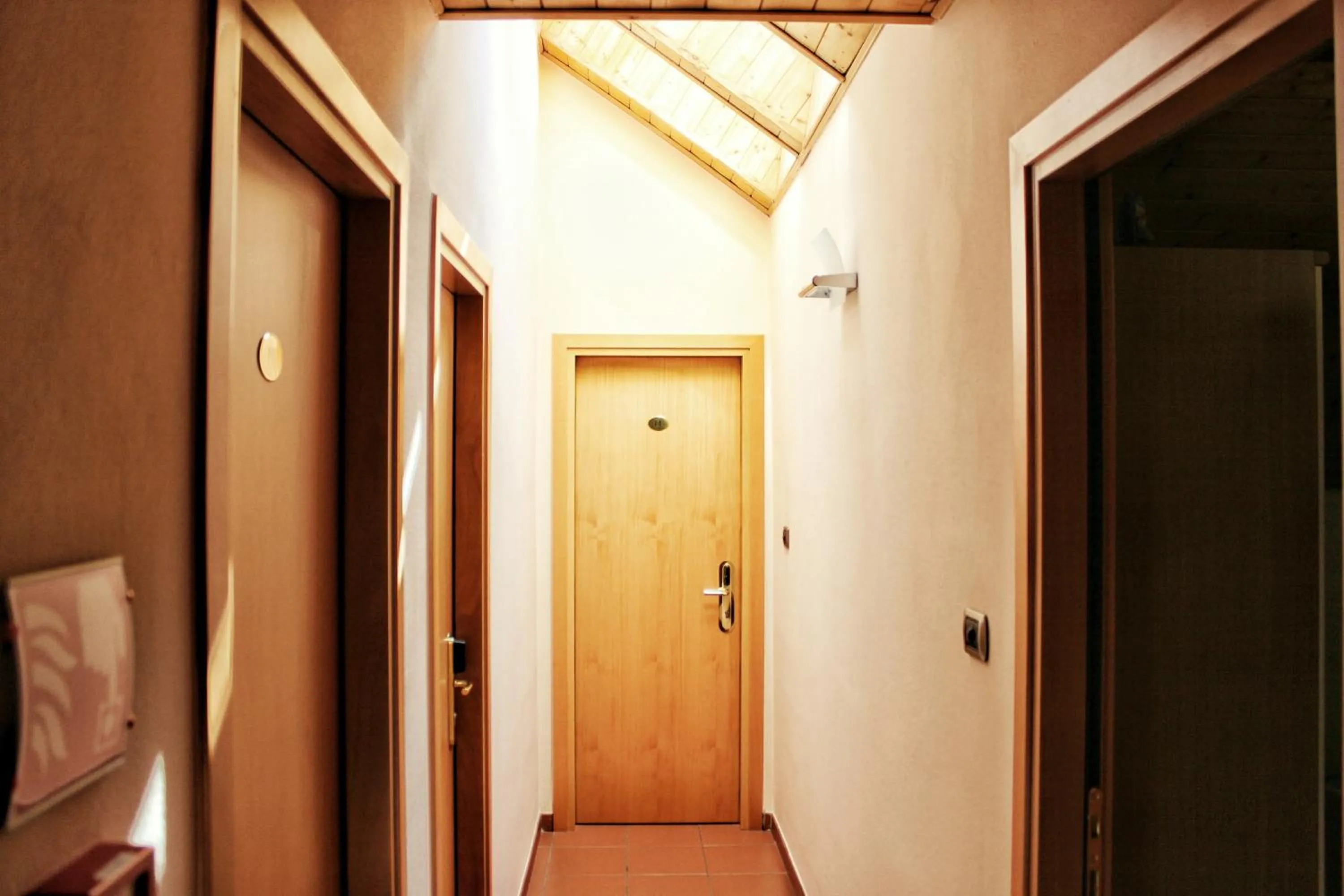 Decorative detail in Albergo Hofer