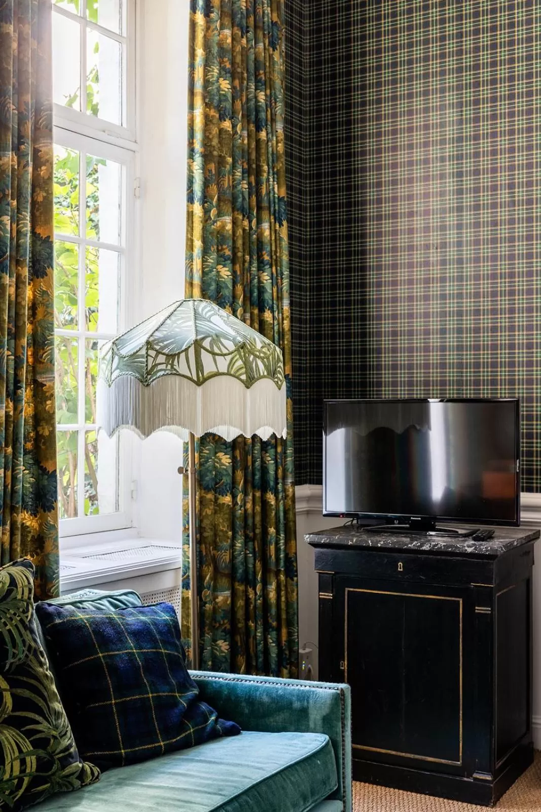 TV and multimedia in Molenmeers Boutique Guesthouses