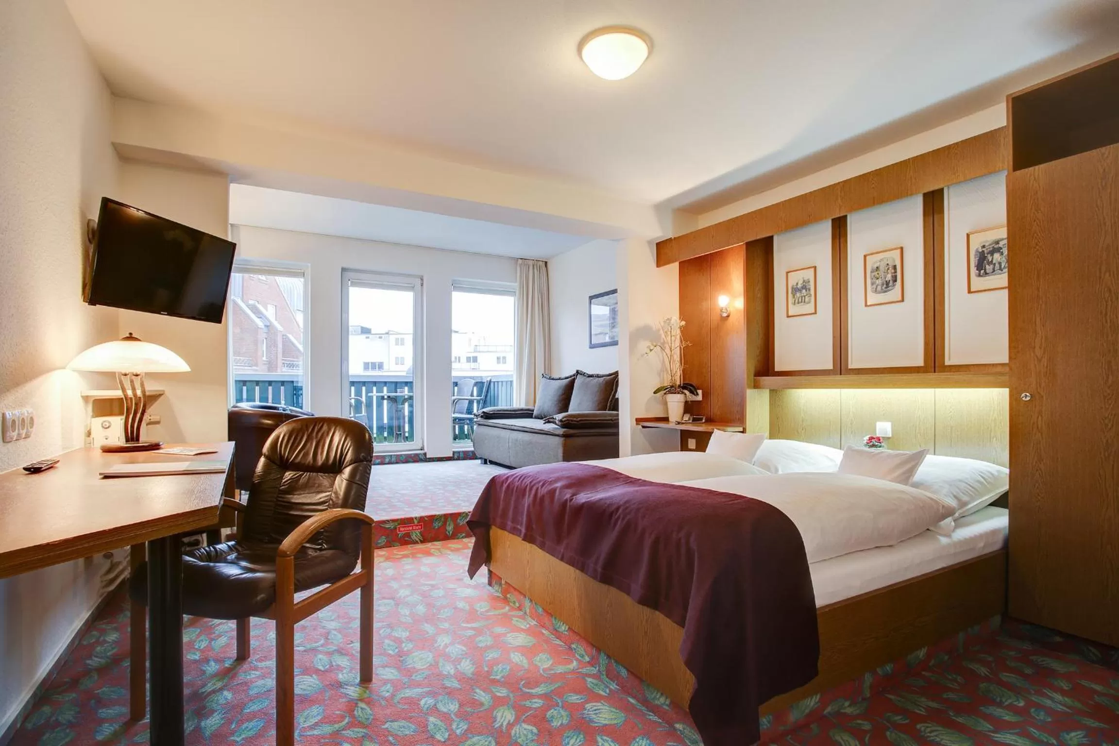 Bedroom, Bed in Hotel Consul