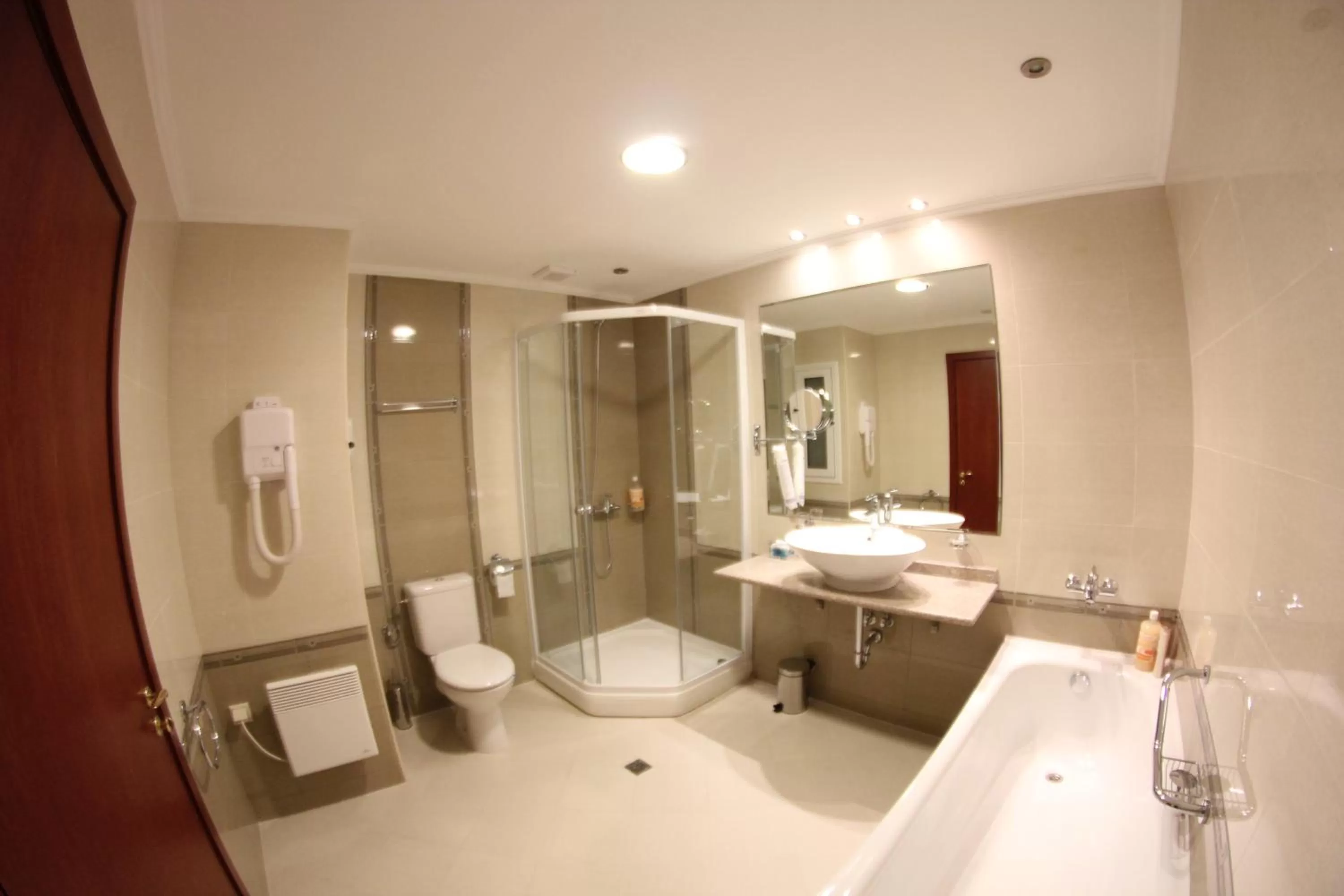 Bathroom in Downtown Bansko Resort