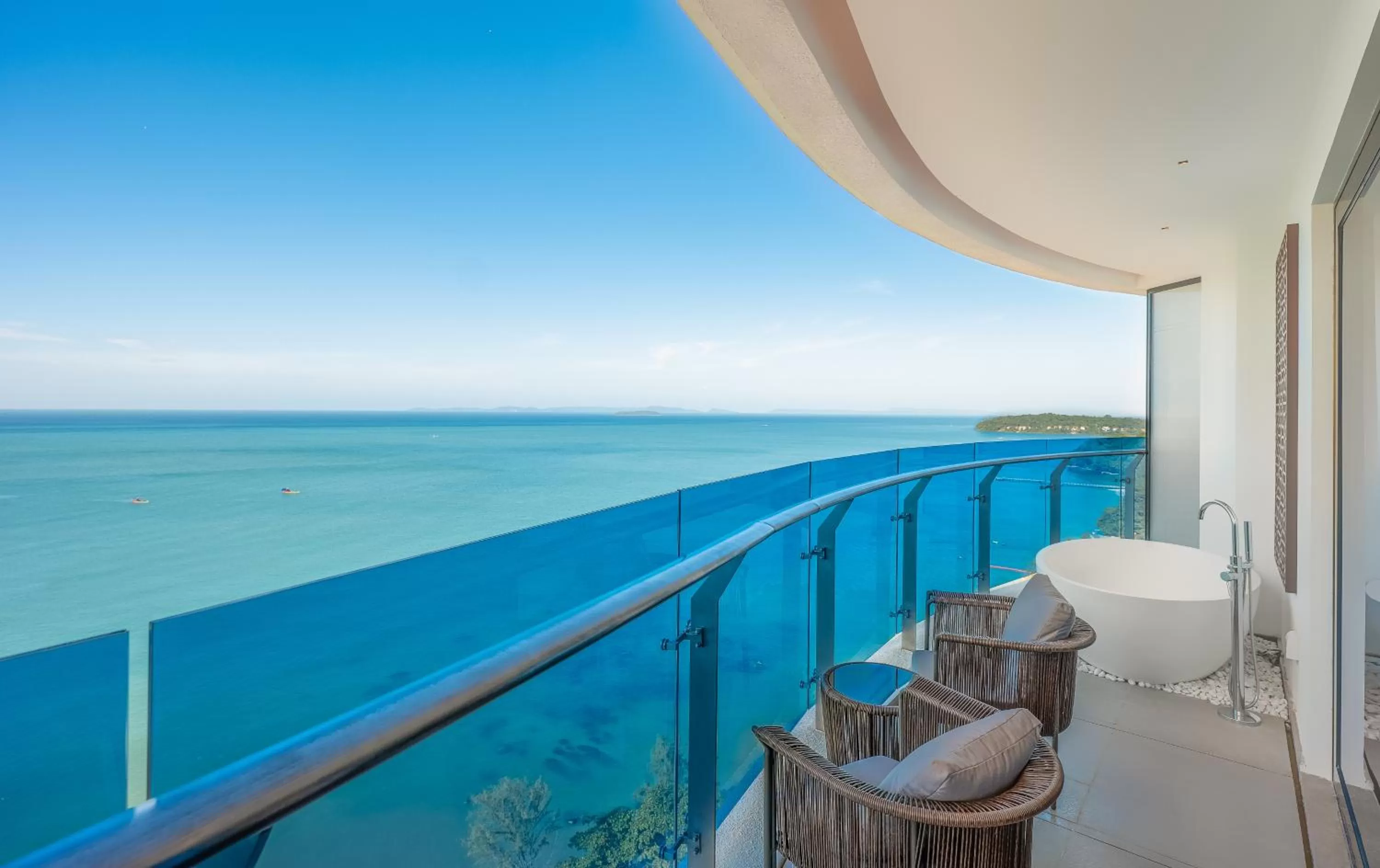 Balcony/Terrace in Howard Johnson Plaza by Wyndham Blue Bay Sihanoukville