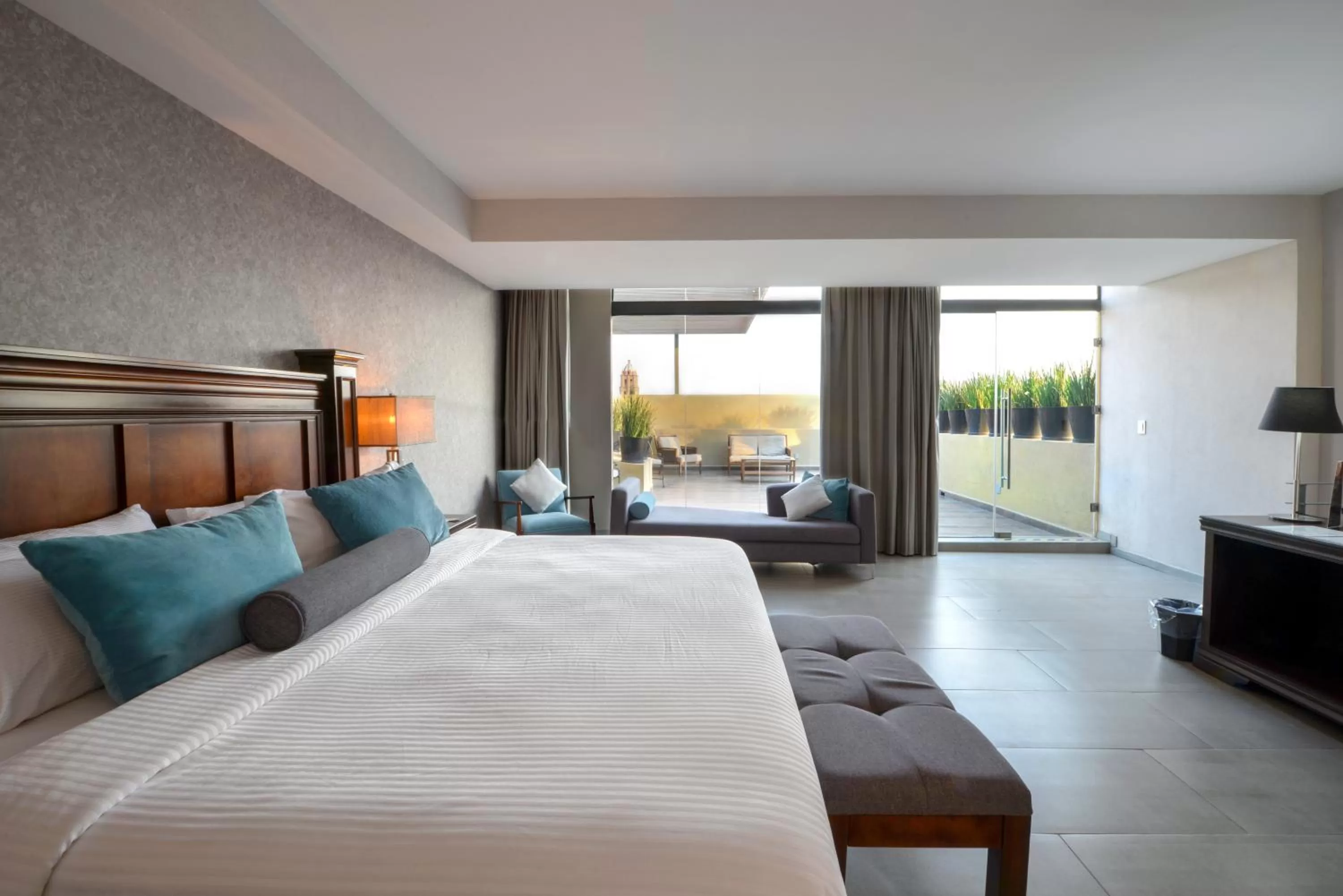 Bed in Gran Hotel Concordia San Luis Potosi