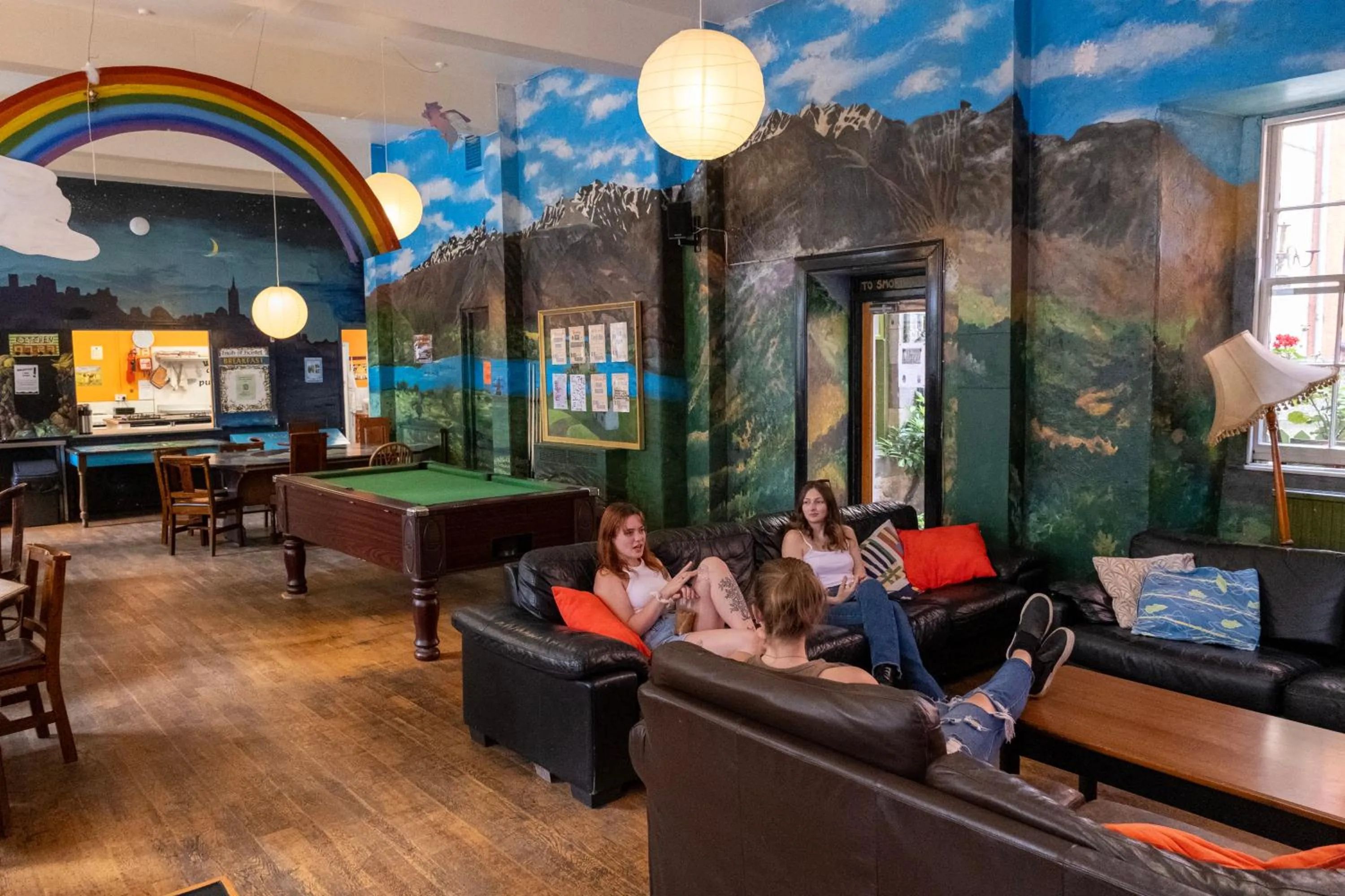 High Street Hostel - Over 18s Only, Backpackers Atmosphere