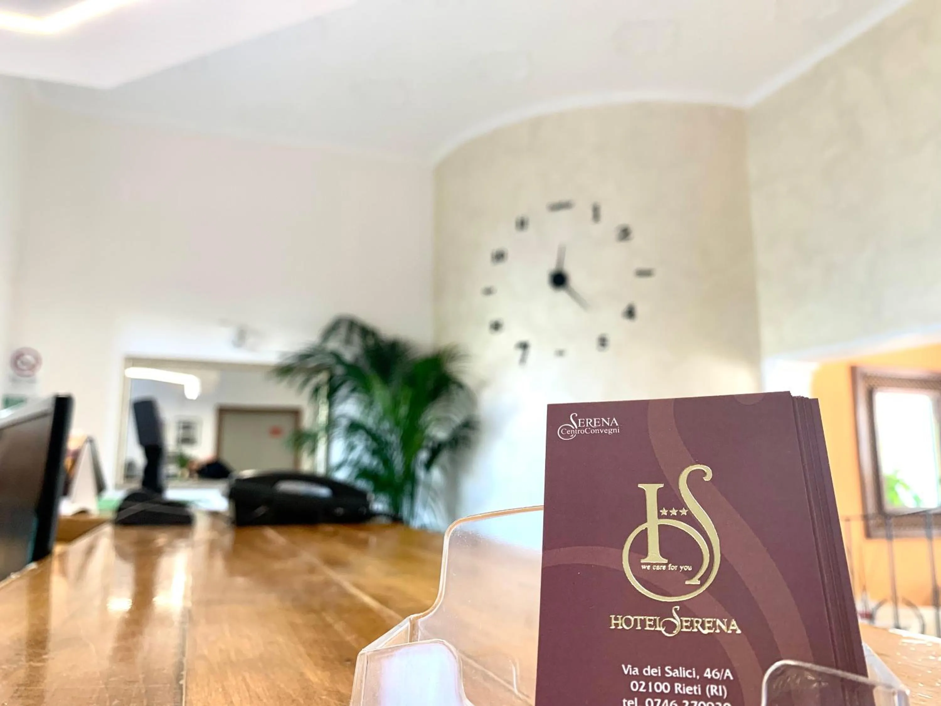 Logo/Certificate/Sign in Hotel Serena