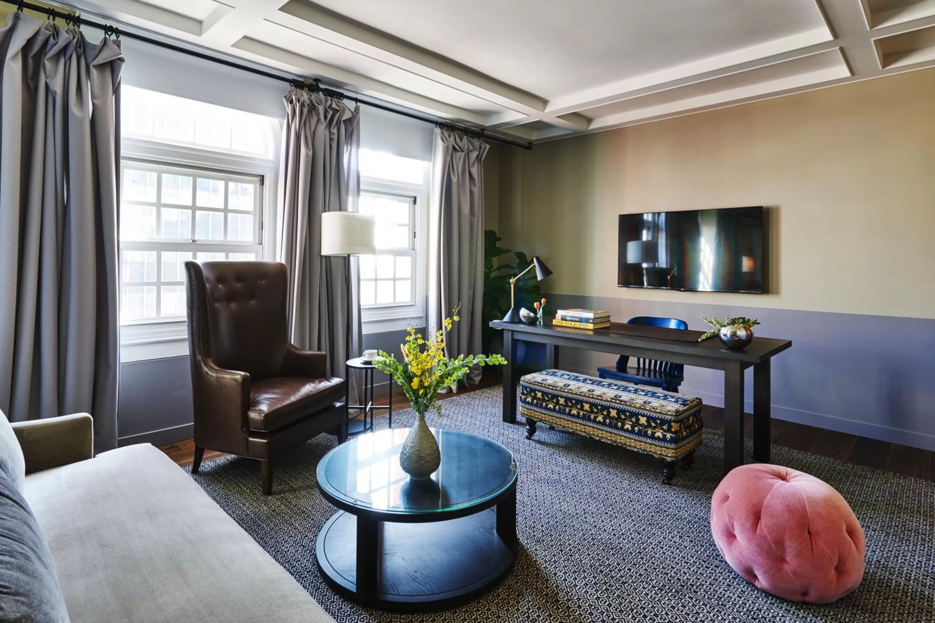 Seating area in The Hollywood Roosevelt