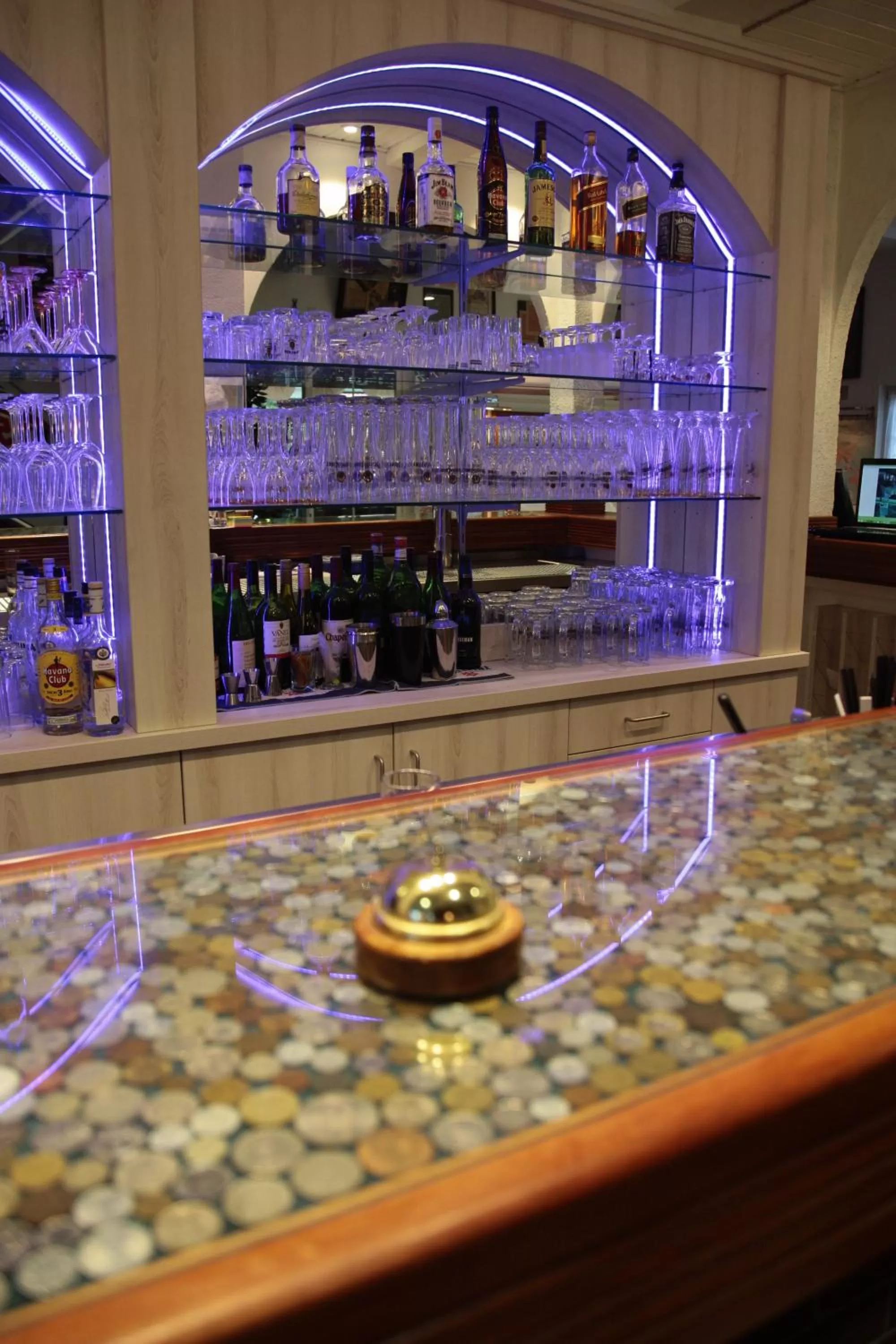 Lounge or bar in Hotel Gasthof Goldener Hahn