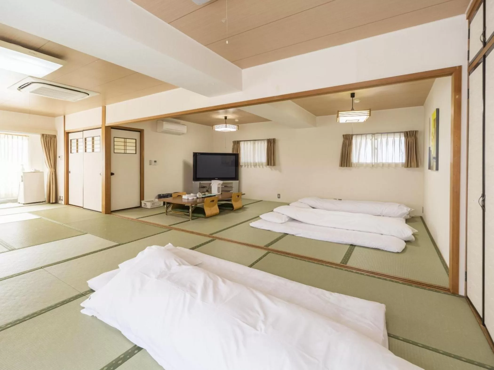 Photo of the whole room, Bed in Hotel Minatoya
