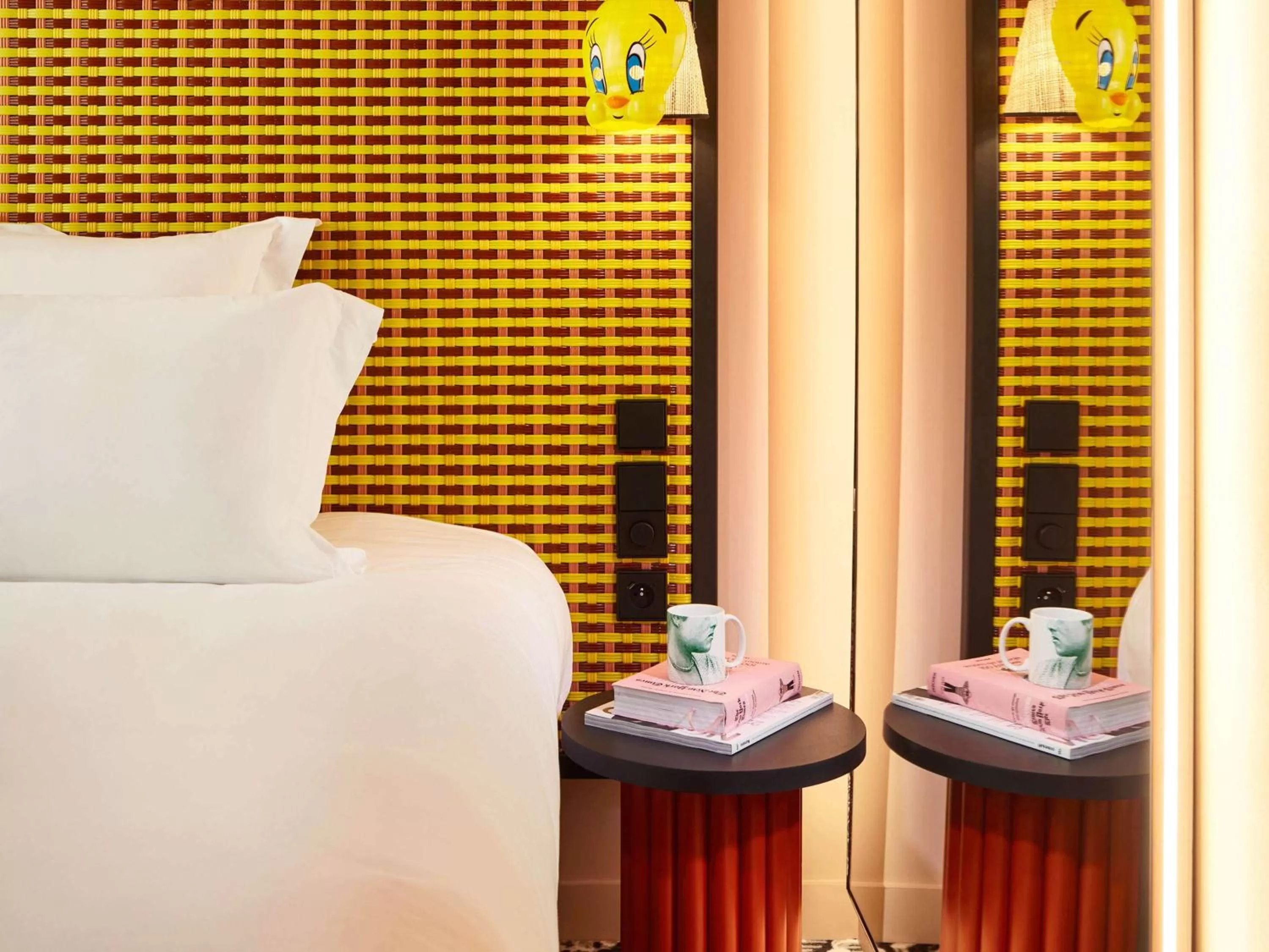 Bedroom, Bed in Mama Shelter Dijon