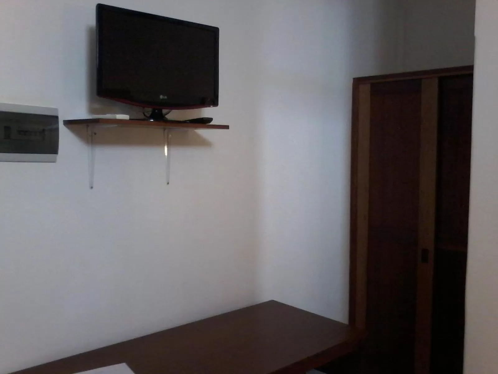 TV and multimedia in Atlantic Maio Hotel