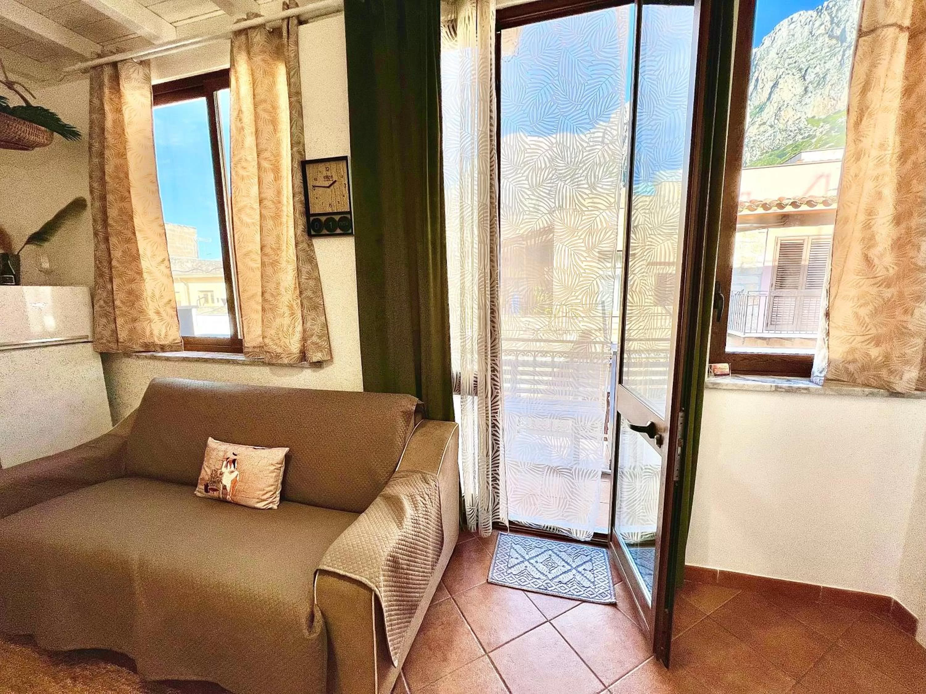 Balcony/Terrace, Seating Area in da Mumminedda