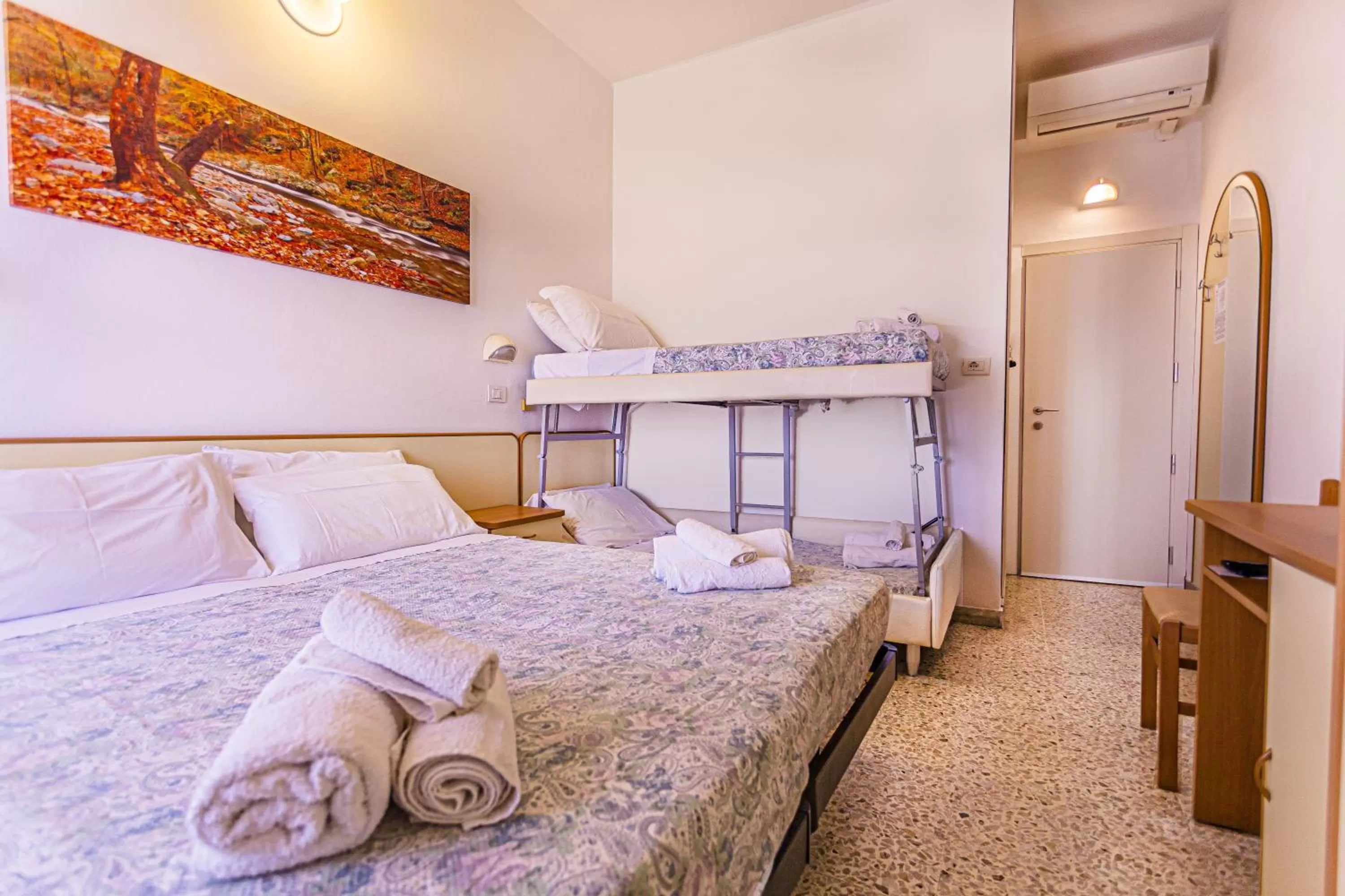 Bed in Hotel Continental