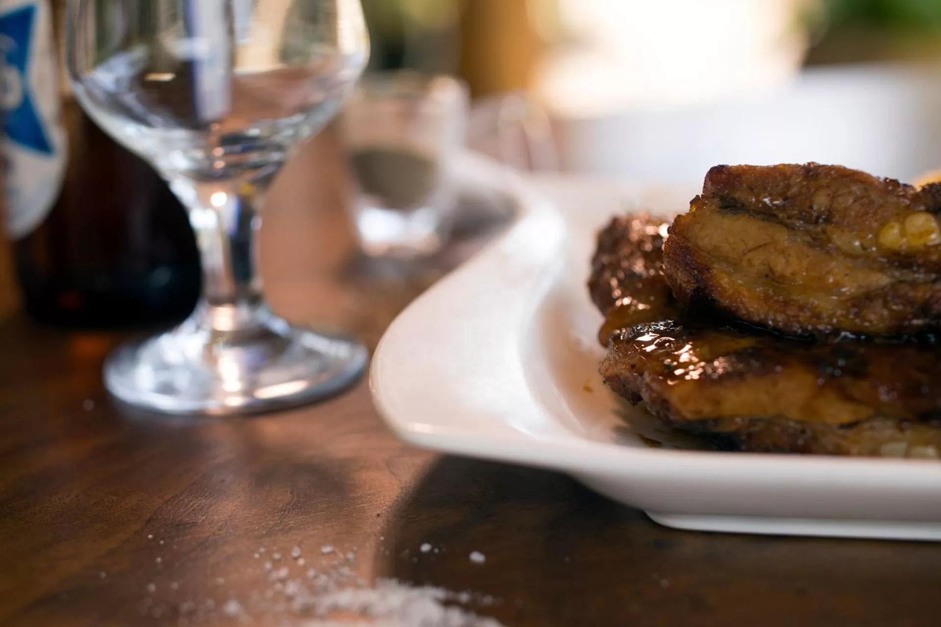 Food and drinks in Entebbe Palm Hotel