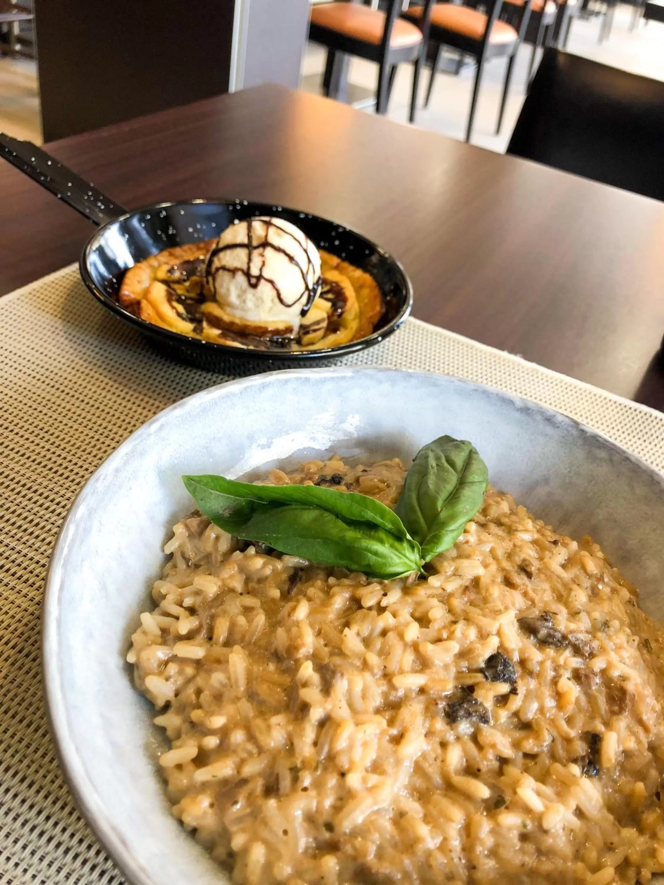 Restaurant/places to eat in Ibis Ripollet