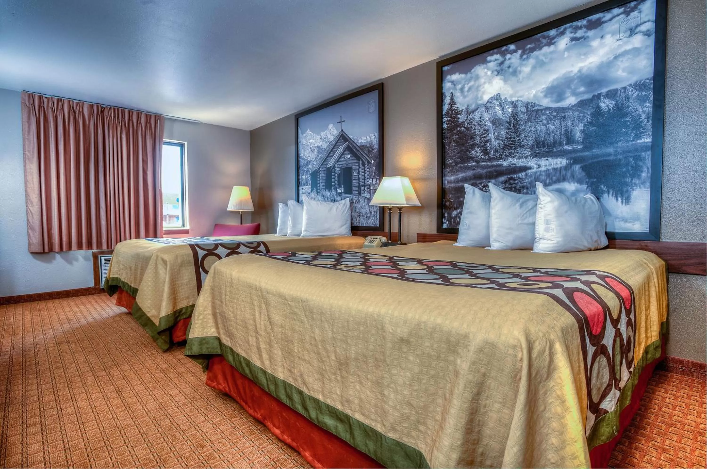 Deluxe Queen Room - Disability Access/Non-Smoking in Super 8 by Wyndham Jackson Hole