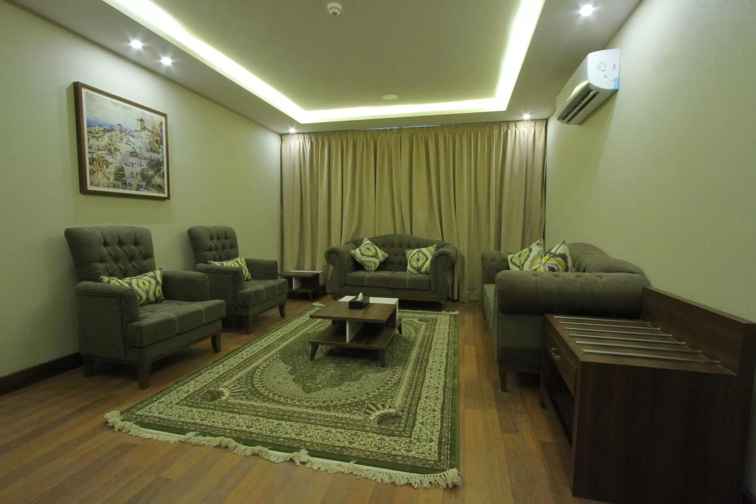 Seating area in Qasr Rayana Aparthotel