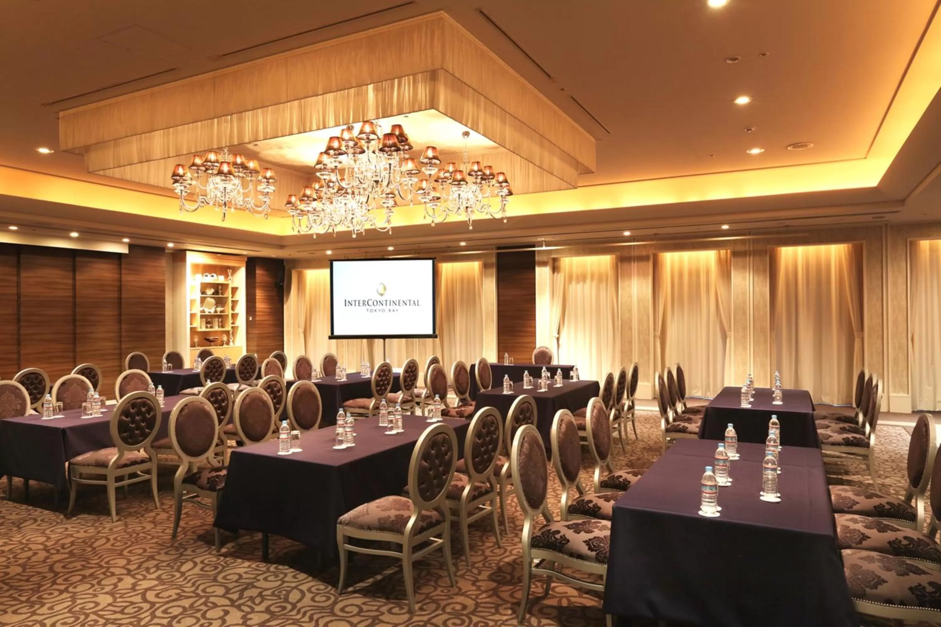 Meeting/conference room in InterContinental Tokyo Bay by IHG