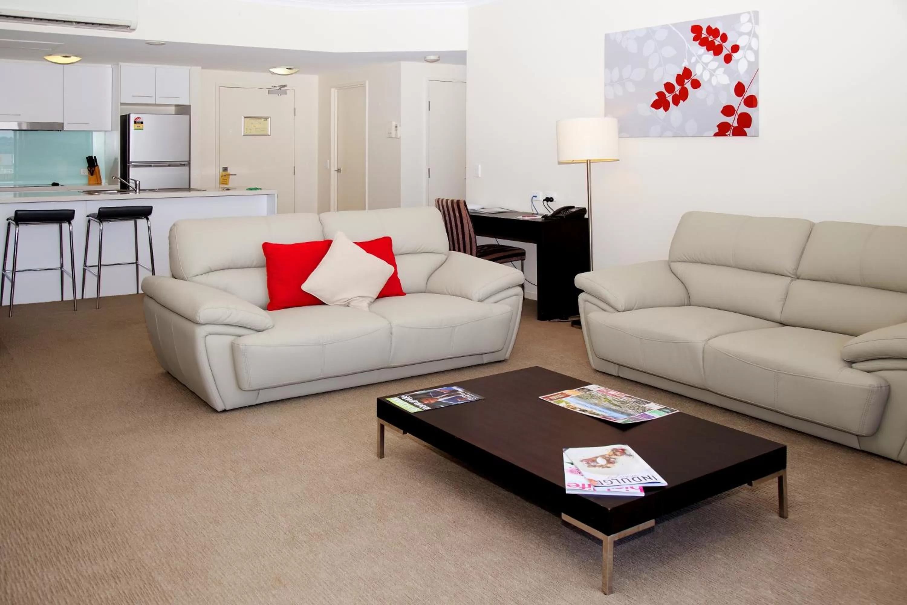 Living room in Toowoomba Central Plaza Apartment Hotel Official