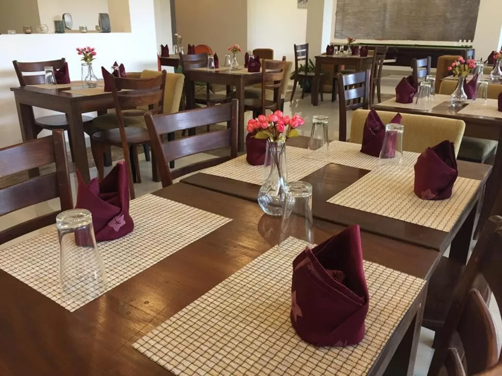 Restaurant/places to eat in Kandy Rivers Edge Nature Resort