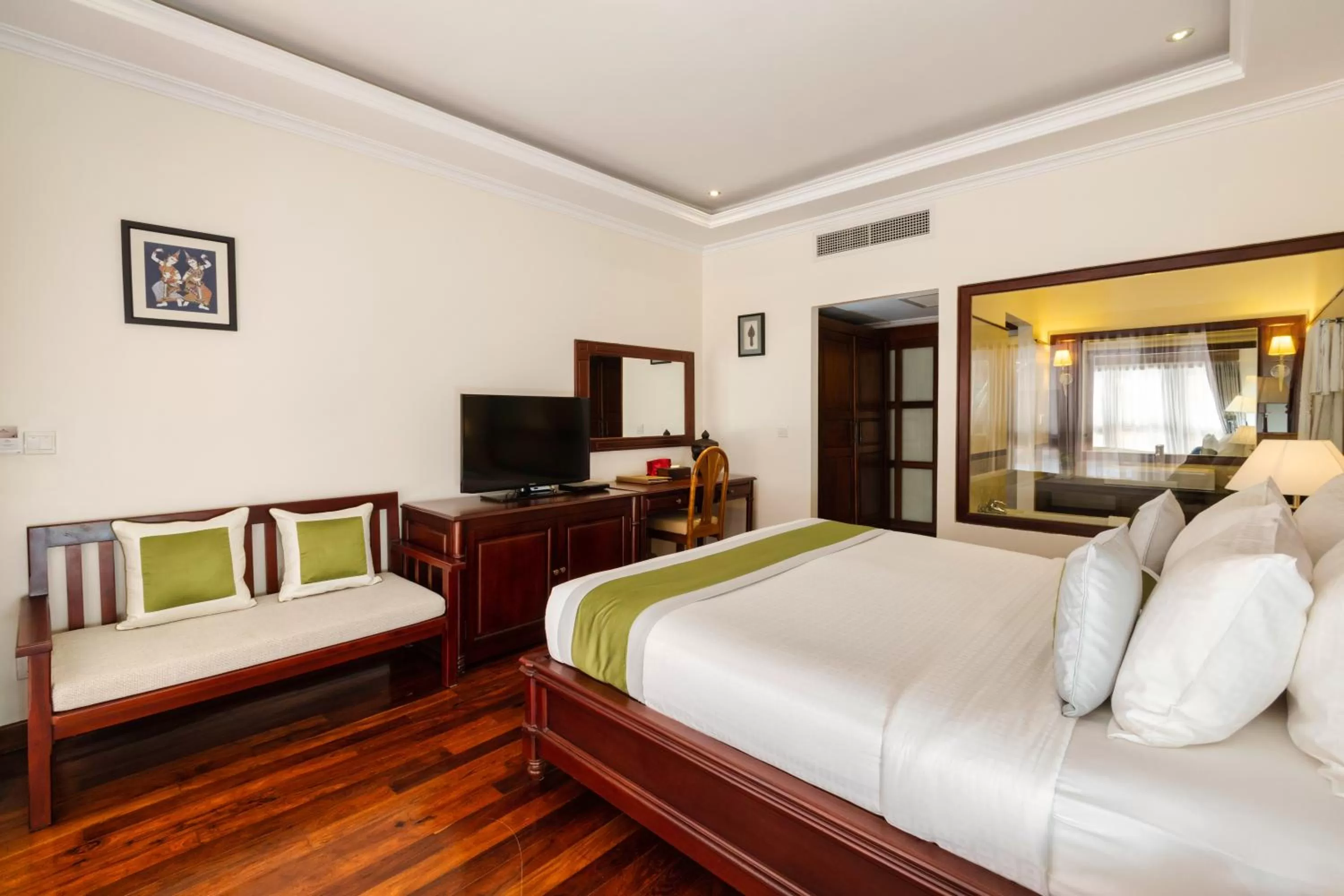 Bedroom, Bed in Saem Siemreap Hotel