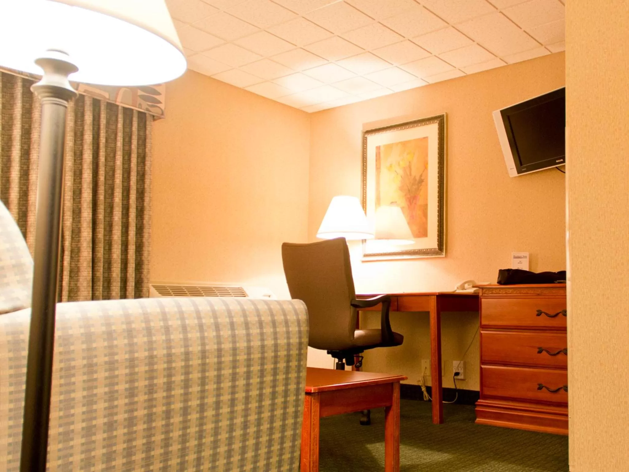 Bedroom in Quality Inn East Stroudsburg - Poconos