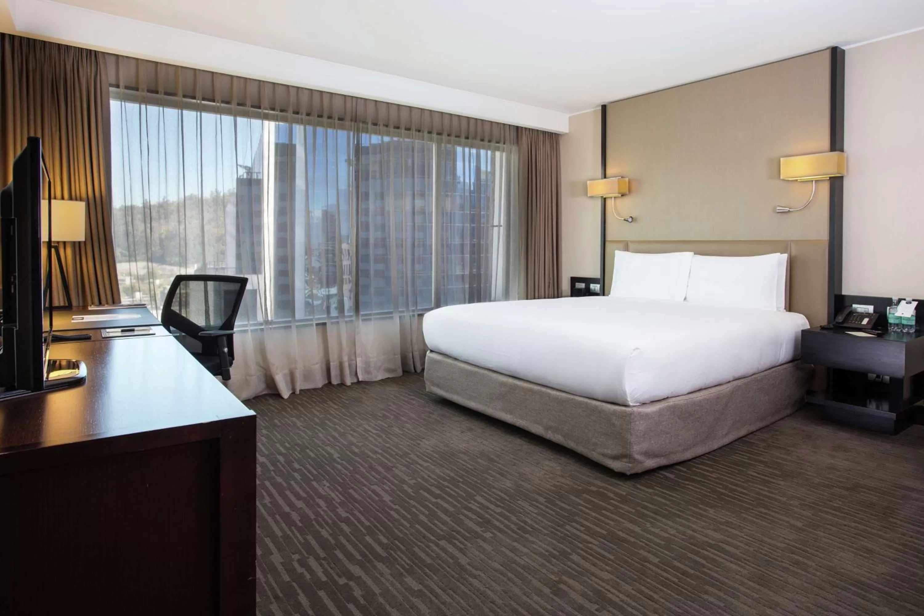 Bed in DoubleTree by Hilton Santiago - Vitacura