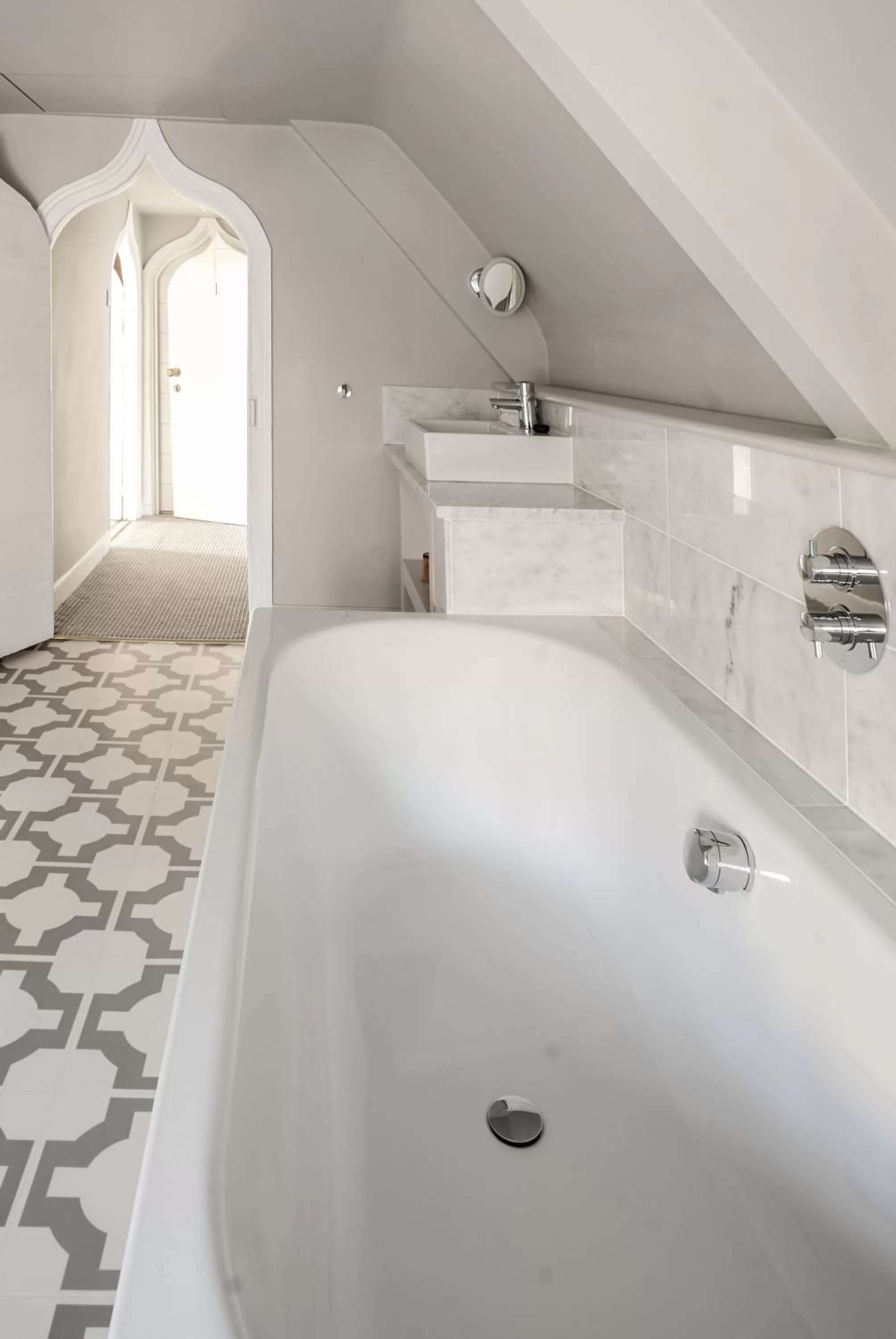 Bathroom in Penally Abbey Country House Hotel and Restaurant