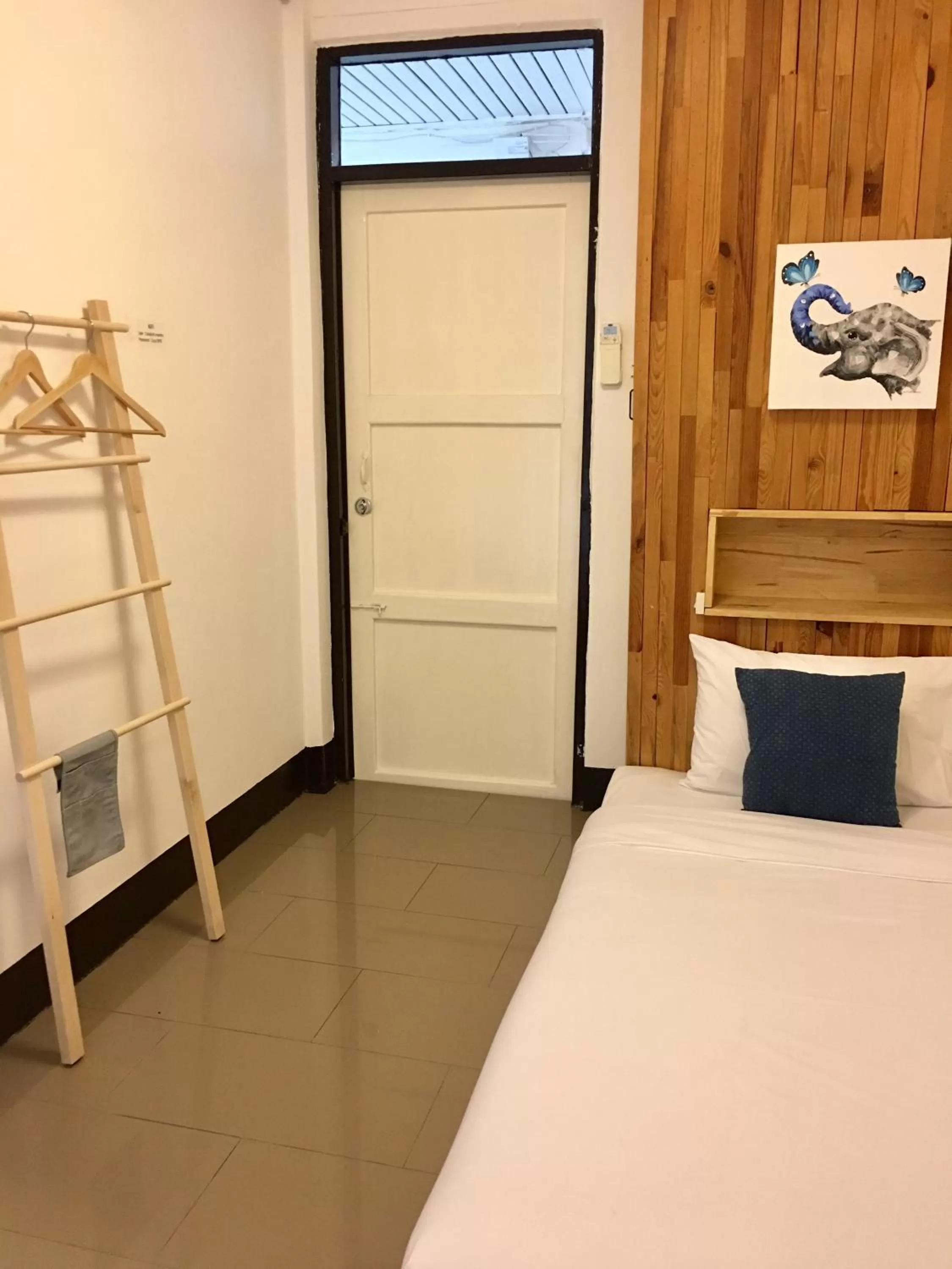 Bed in Cozy by Funwahn