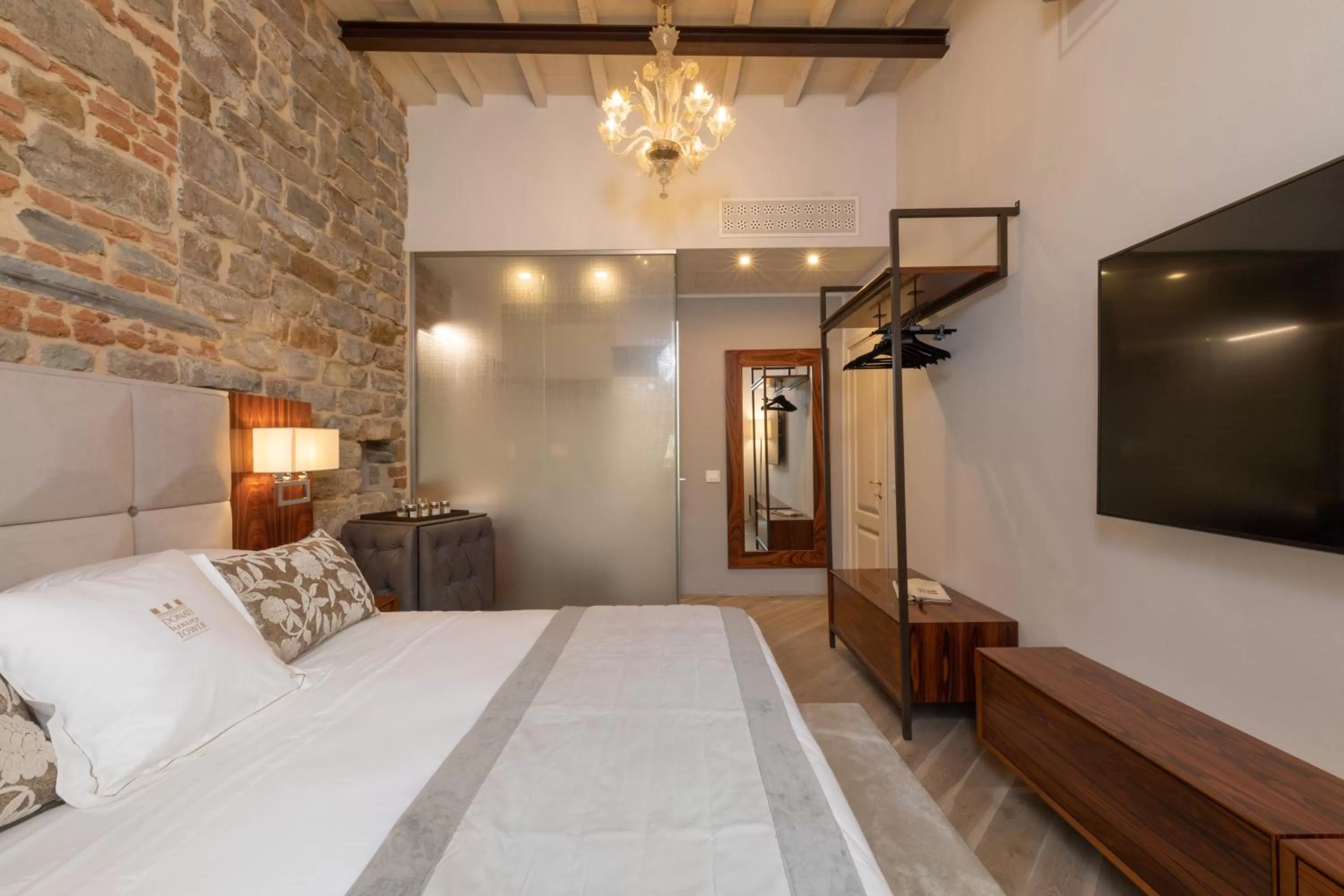 Bed in Donati Luxury Tower Suites