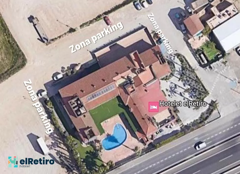 Property building in Hotelet elRetiro