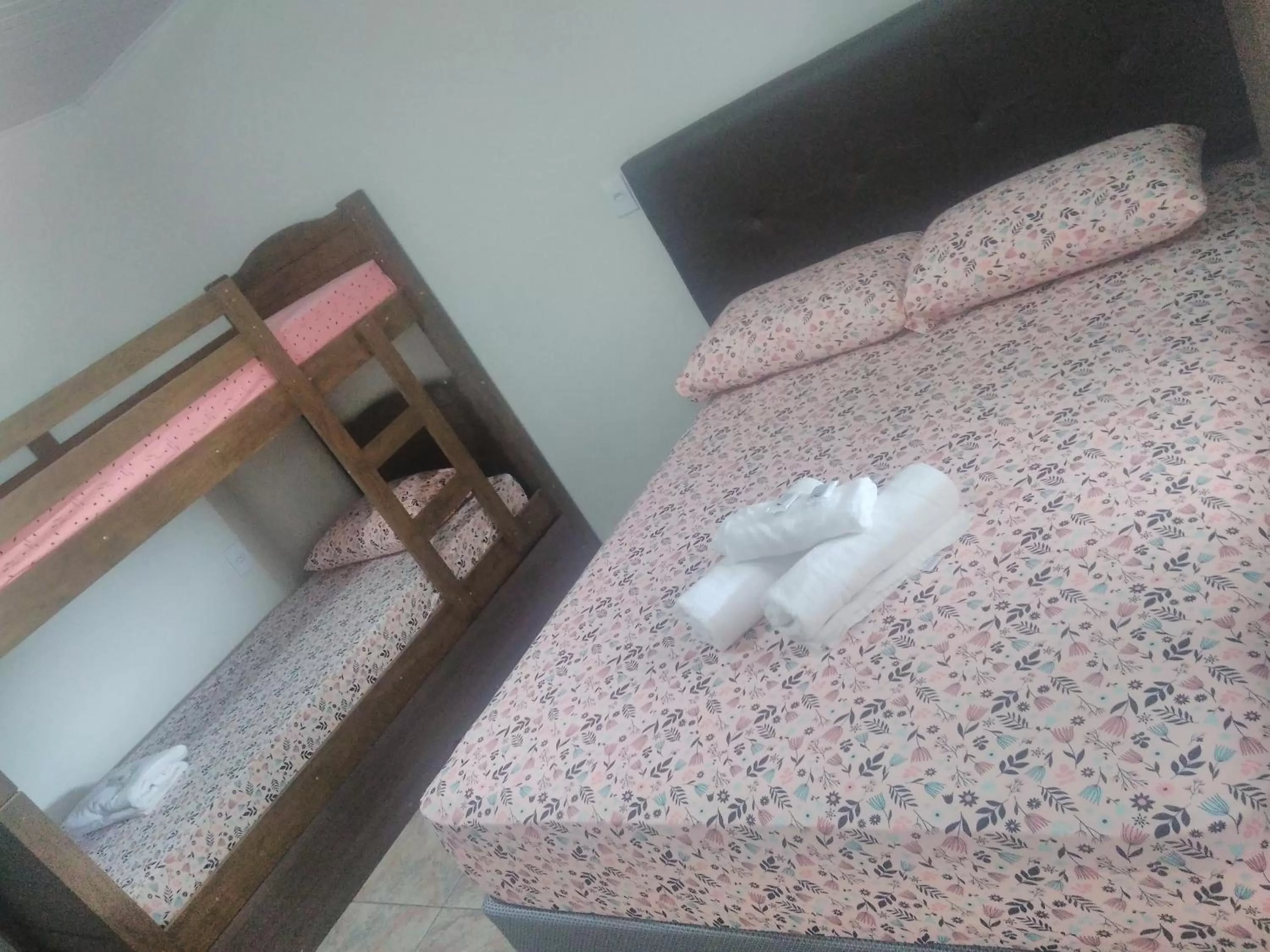 Family Room with Private Bathroom in Pousada Tio Tonho