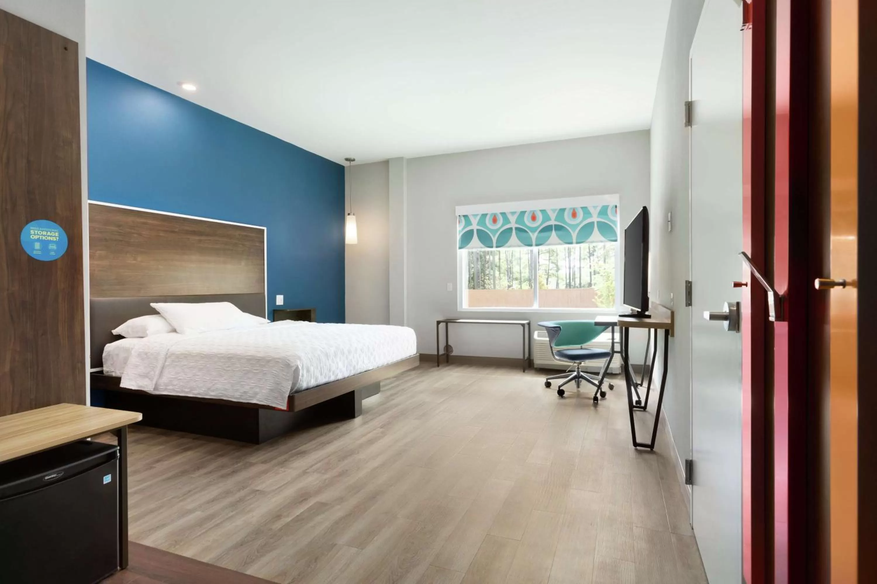 Bedroom, Bed in Tru By Hilton Harbison Columbia