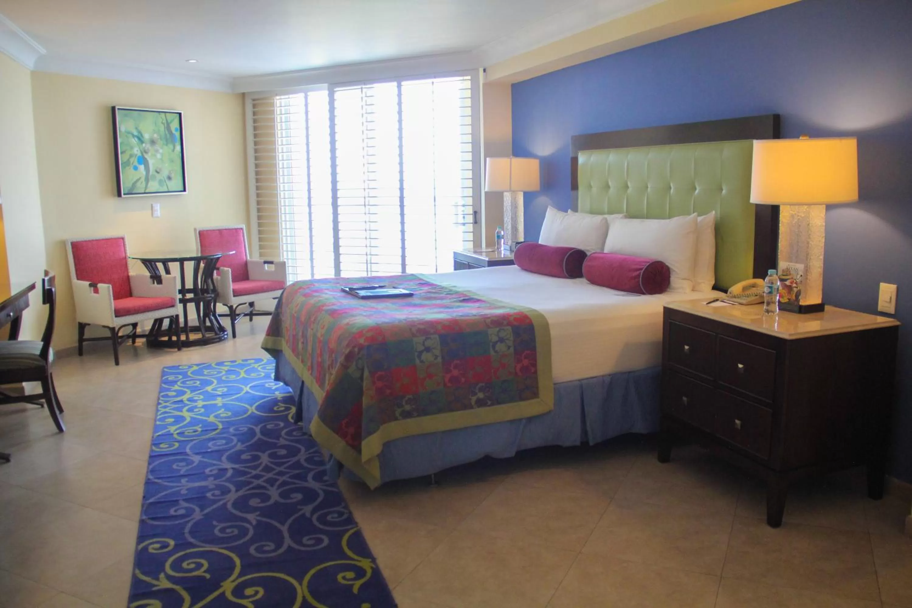 Photo of the whole room, Bed in Princess Mundo Imperial Riviera Diamante Acapulco