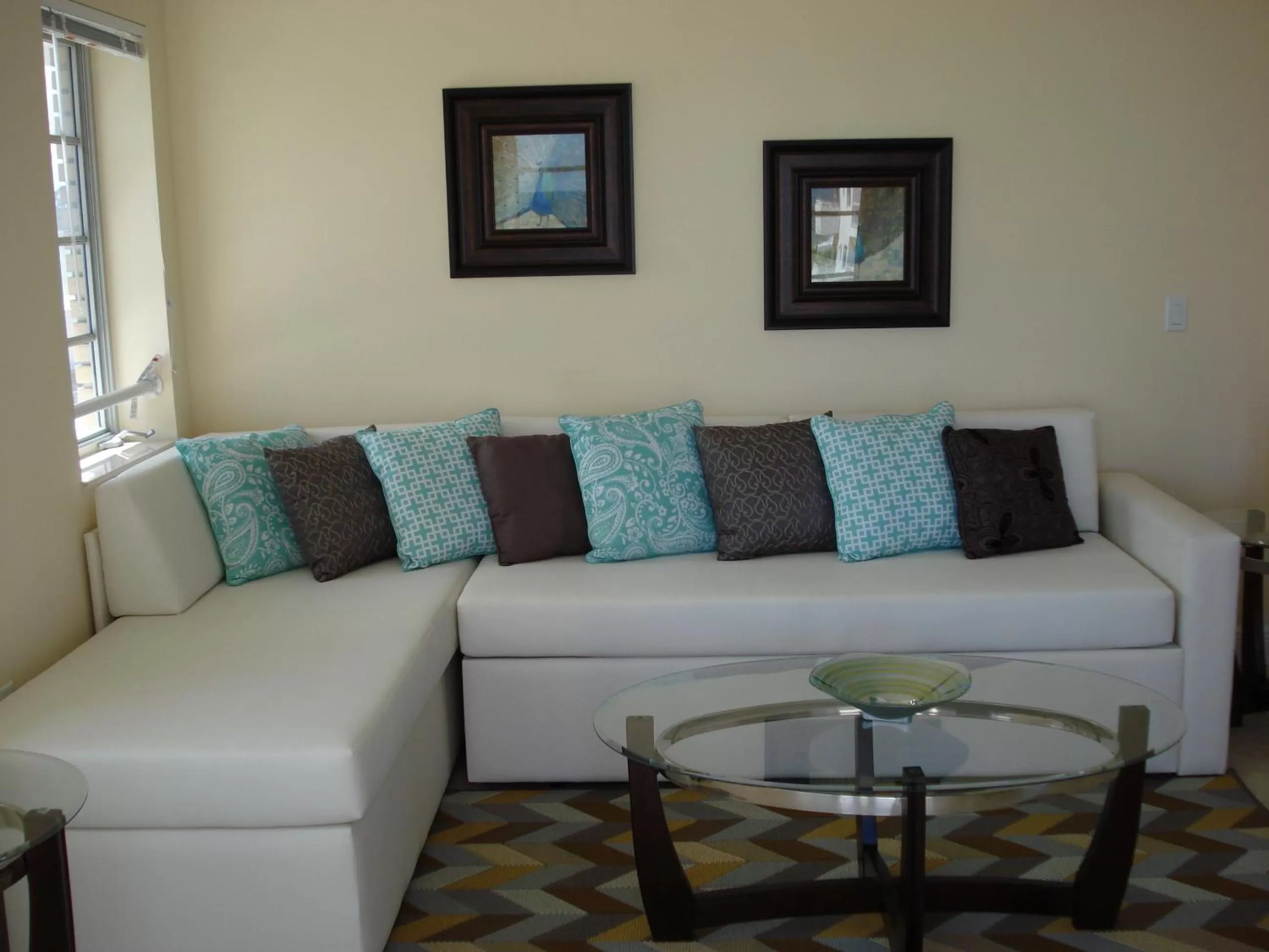 Living room, Seating Area in Westover Arms Hotel