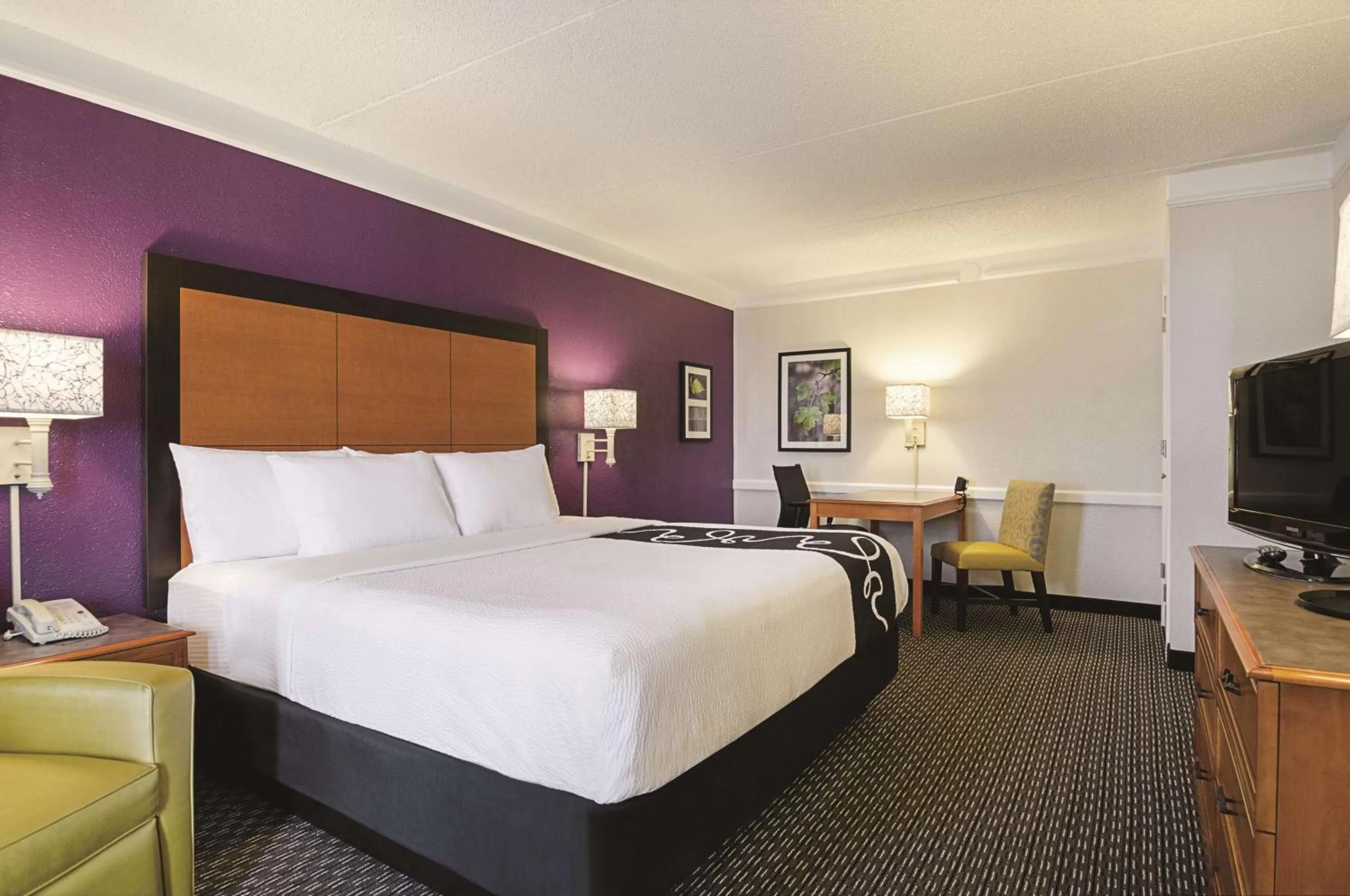 Photo of the whole room in La Quinta Inn by Wyndham Odessa