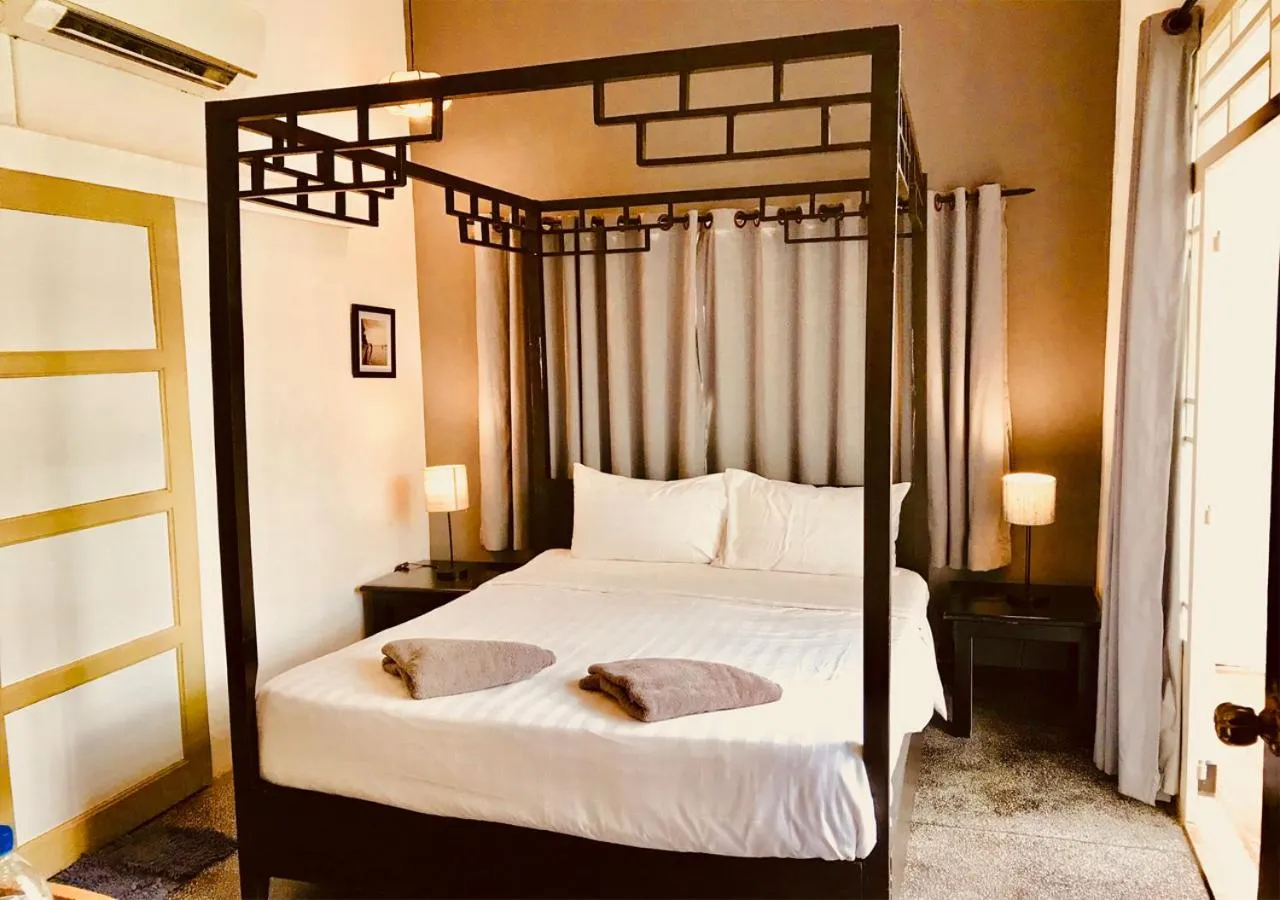 Bedroom, Bed in Prantara Heritage Suites