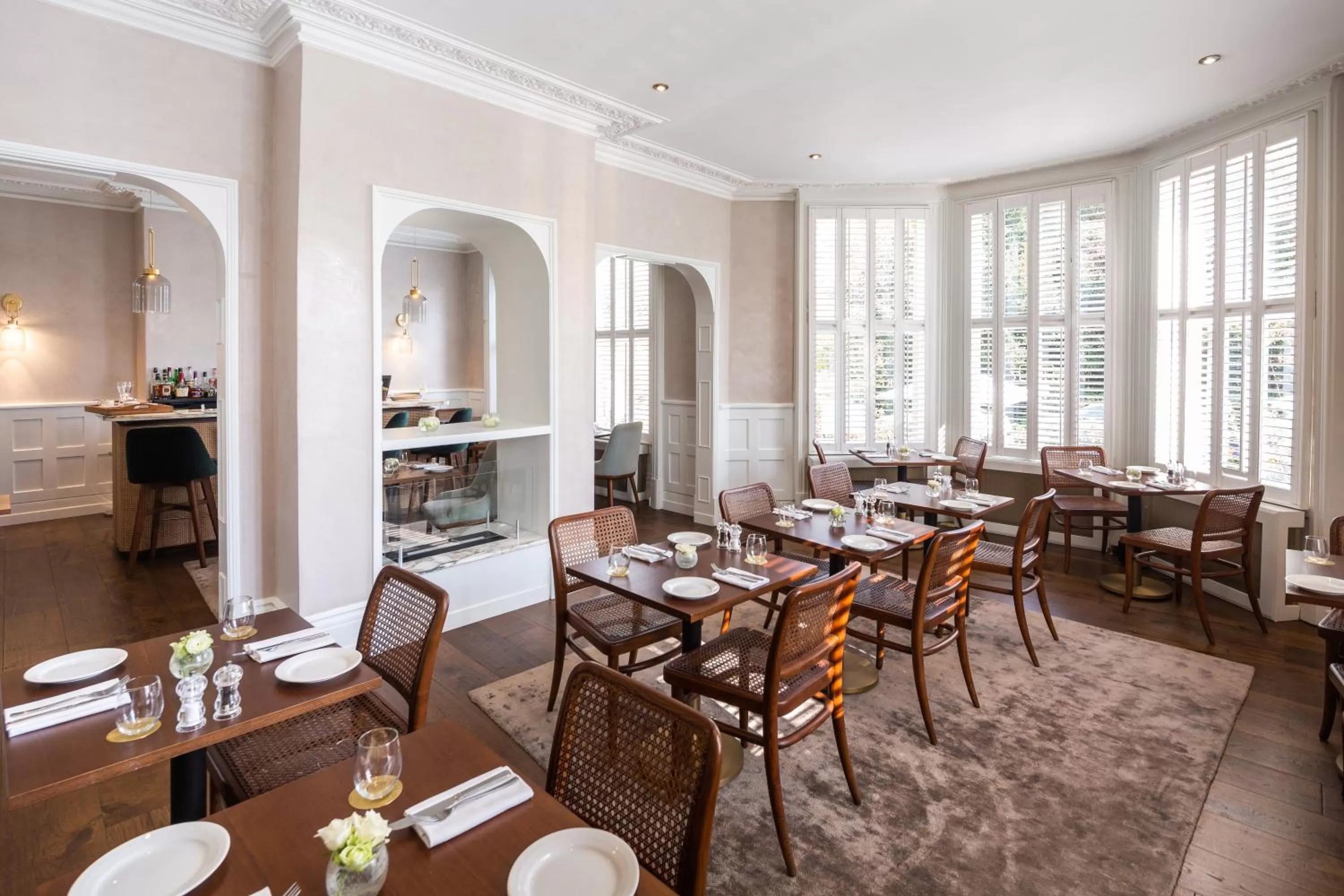 Restaurant/places to eat in The Roseate Villa Bath