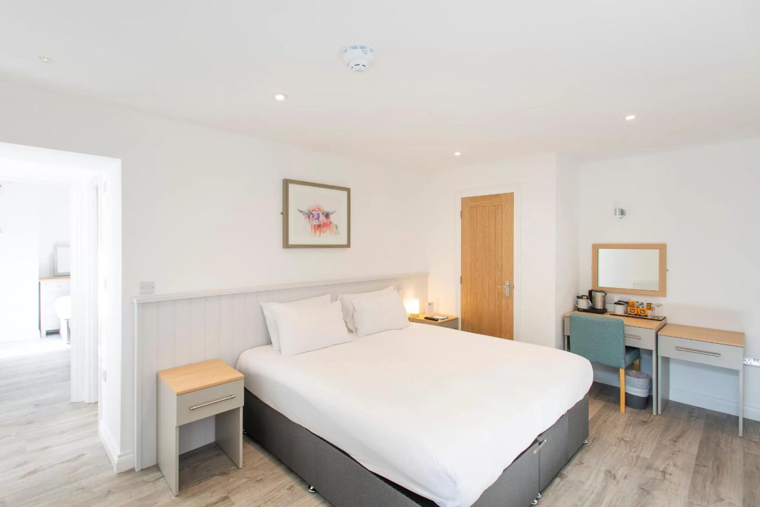 Bed in Tregenna Castle Resort